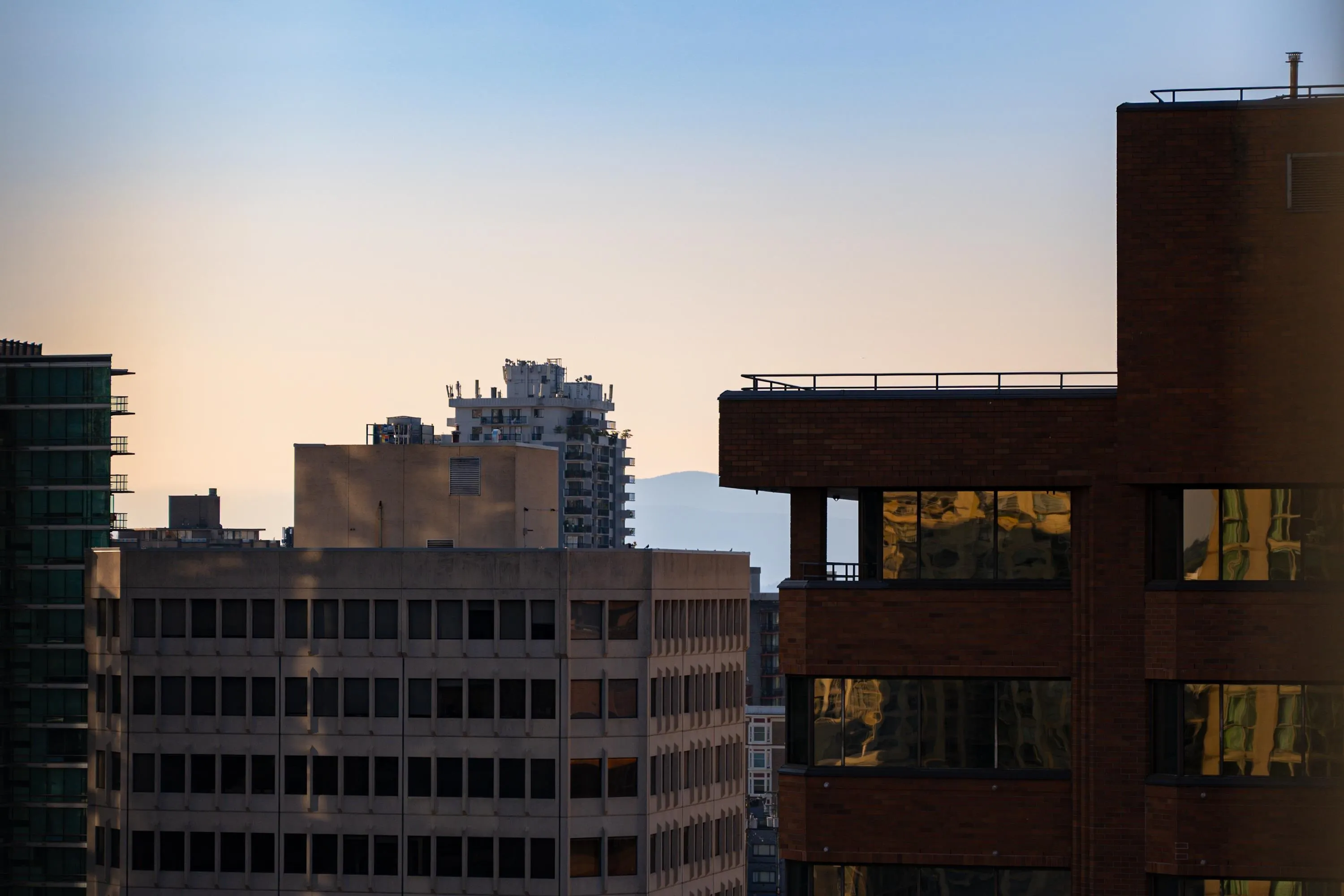 1808 1188 Howe Street