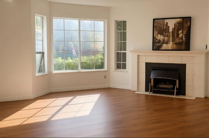 31 11502 Burnett Street