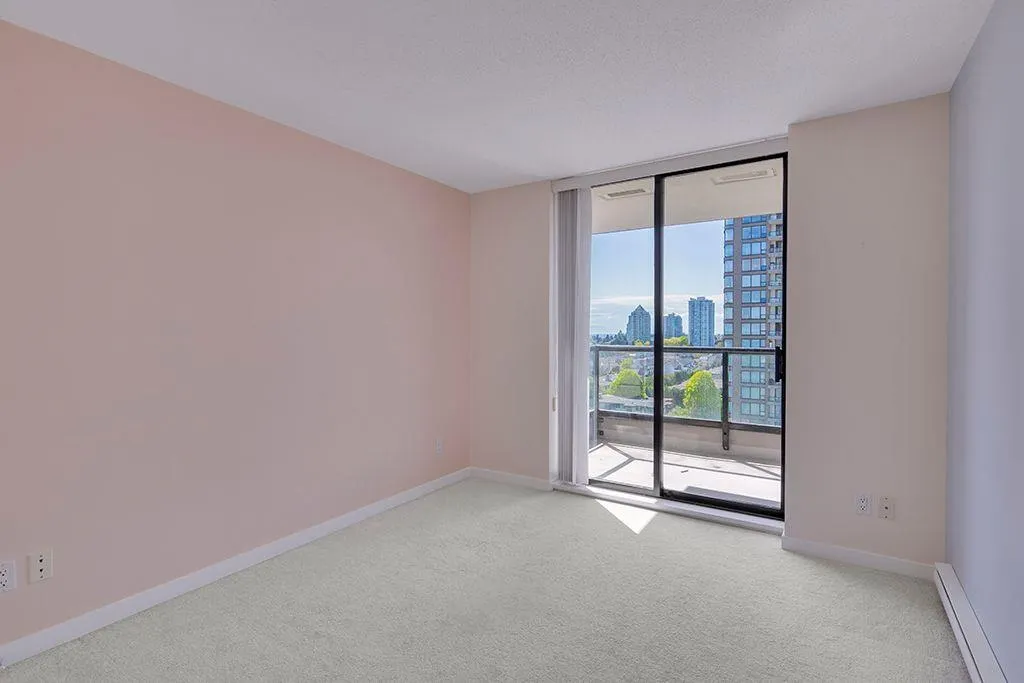 1403 7178 Collier Street