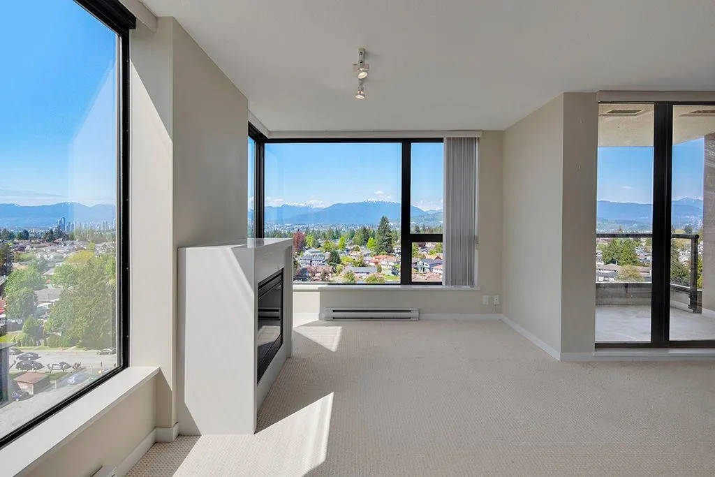 1403 7178 Collier Street