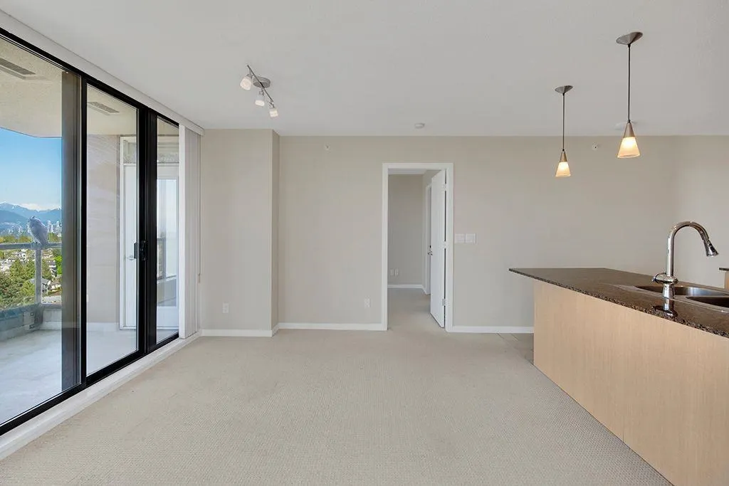 1403 7178 Collier Street