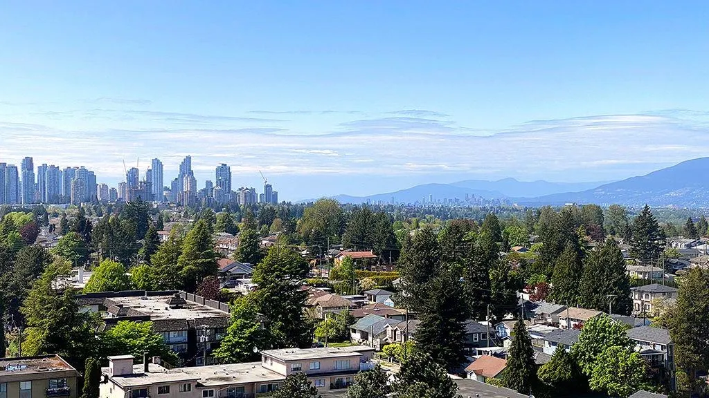 1403 7178 Collier Street