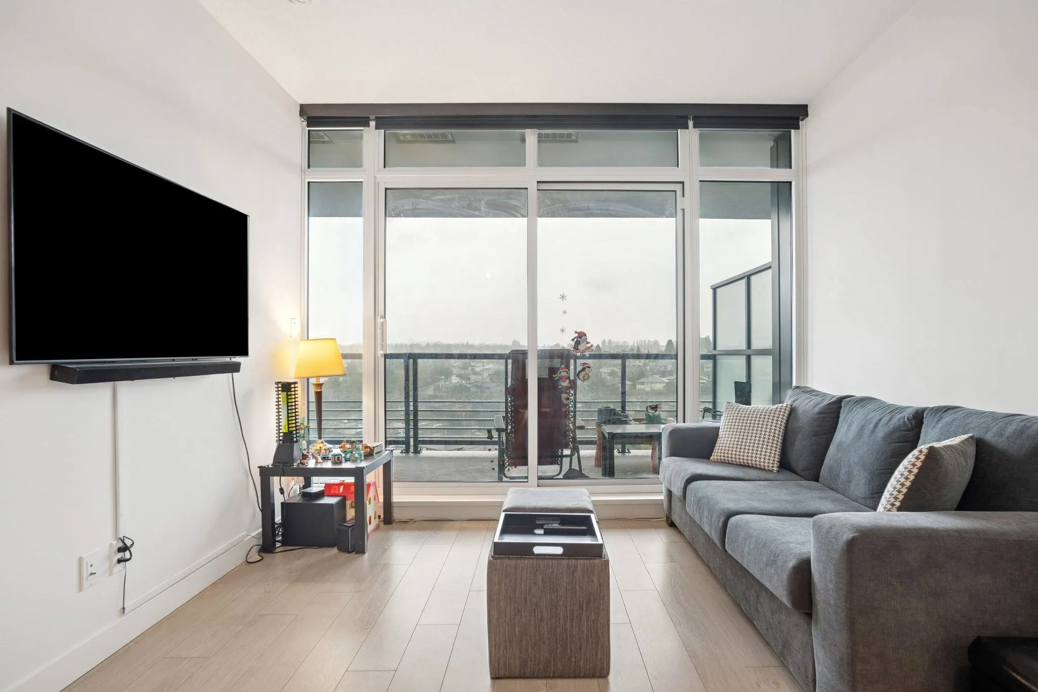 1506 4730 Lougheed Highway