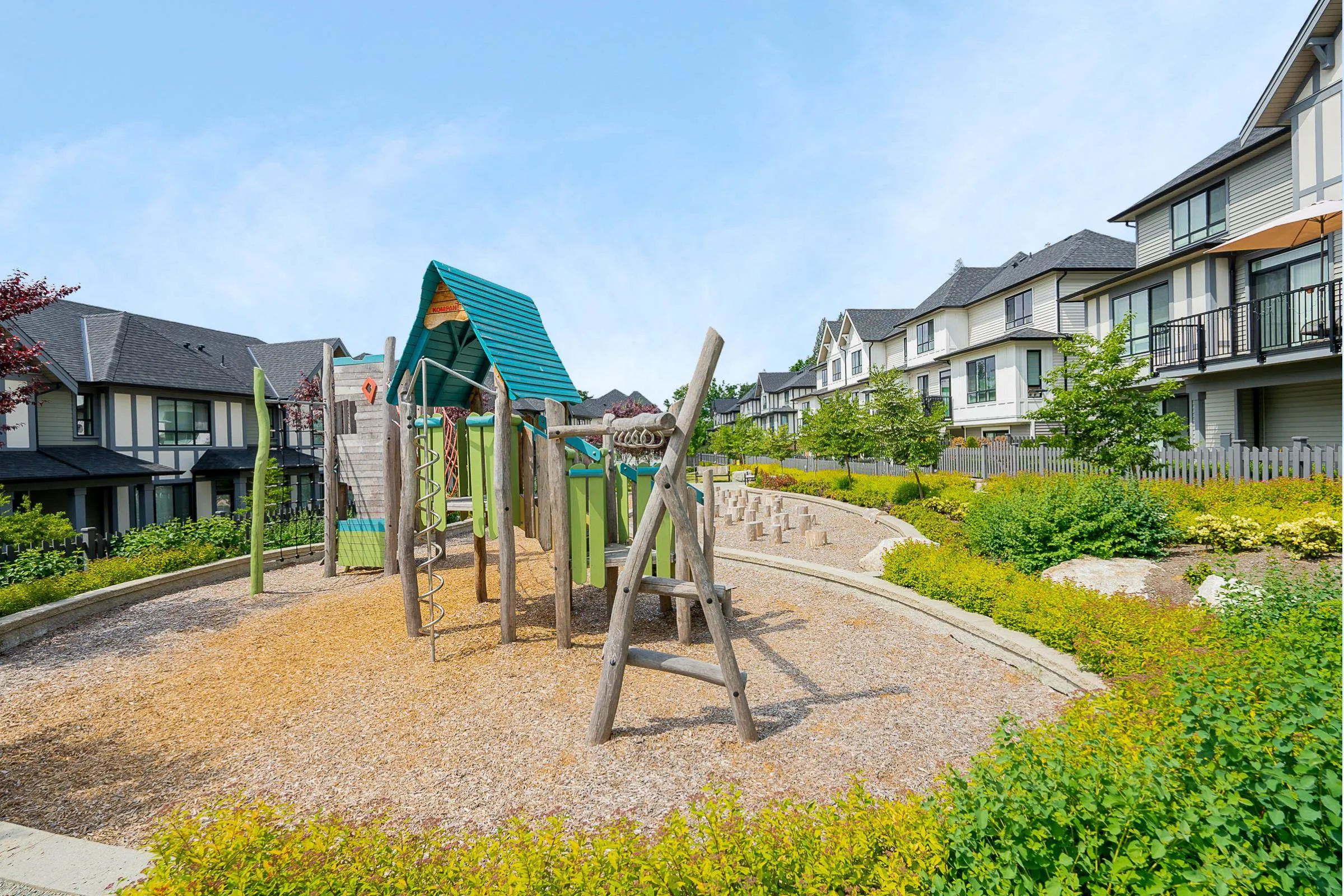 1 3500 Burke Village Promenade