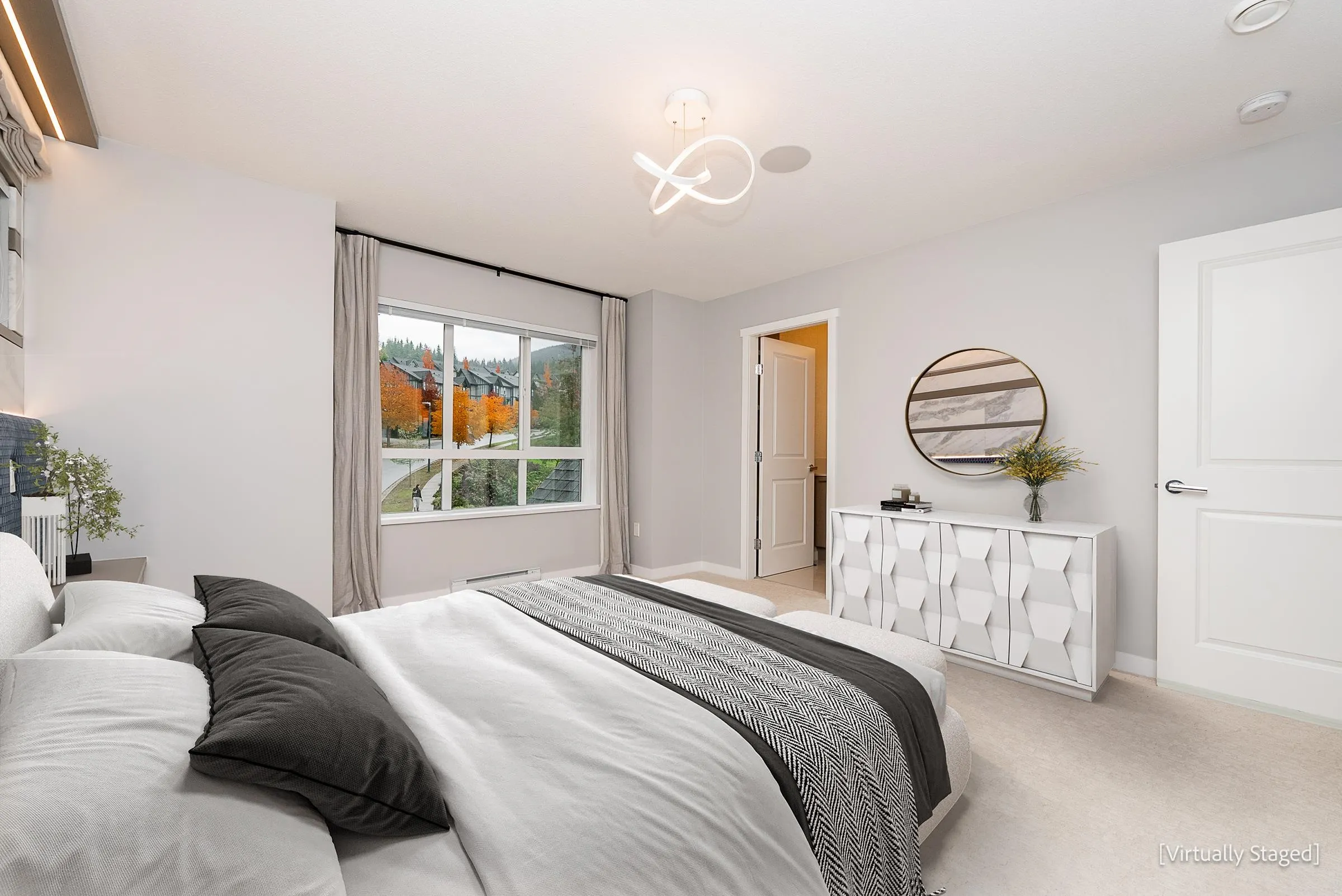 1 3500 Burke Village Promenade