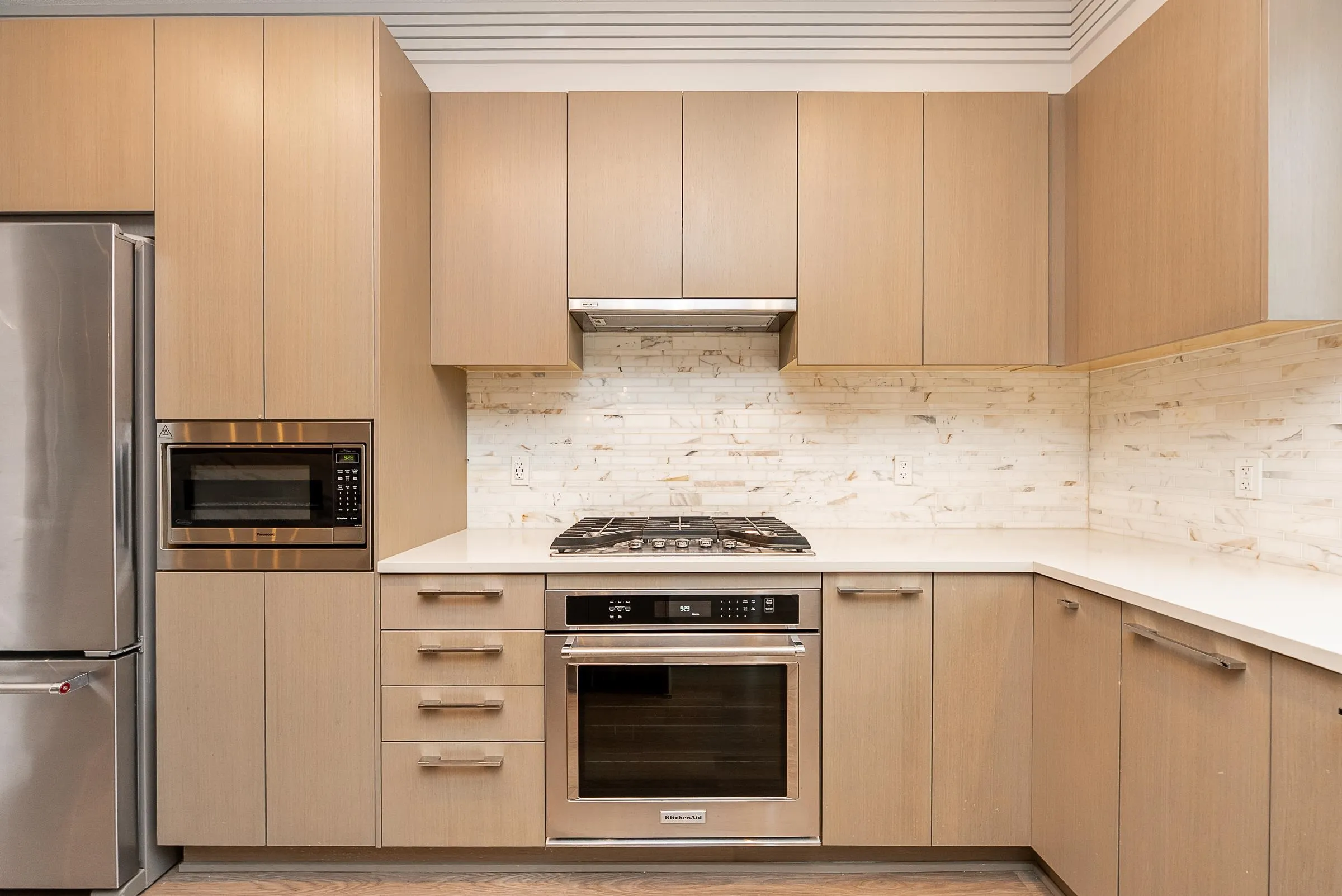 1 3500 Burke Village Promenade