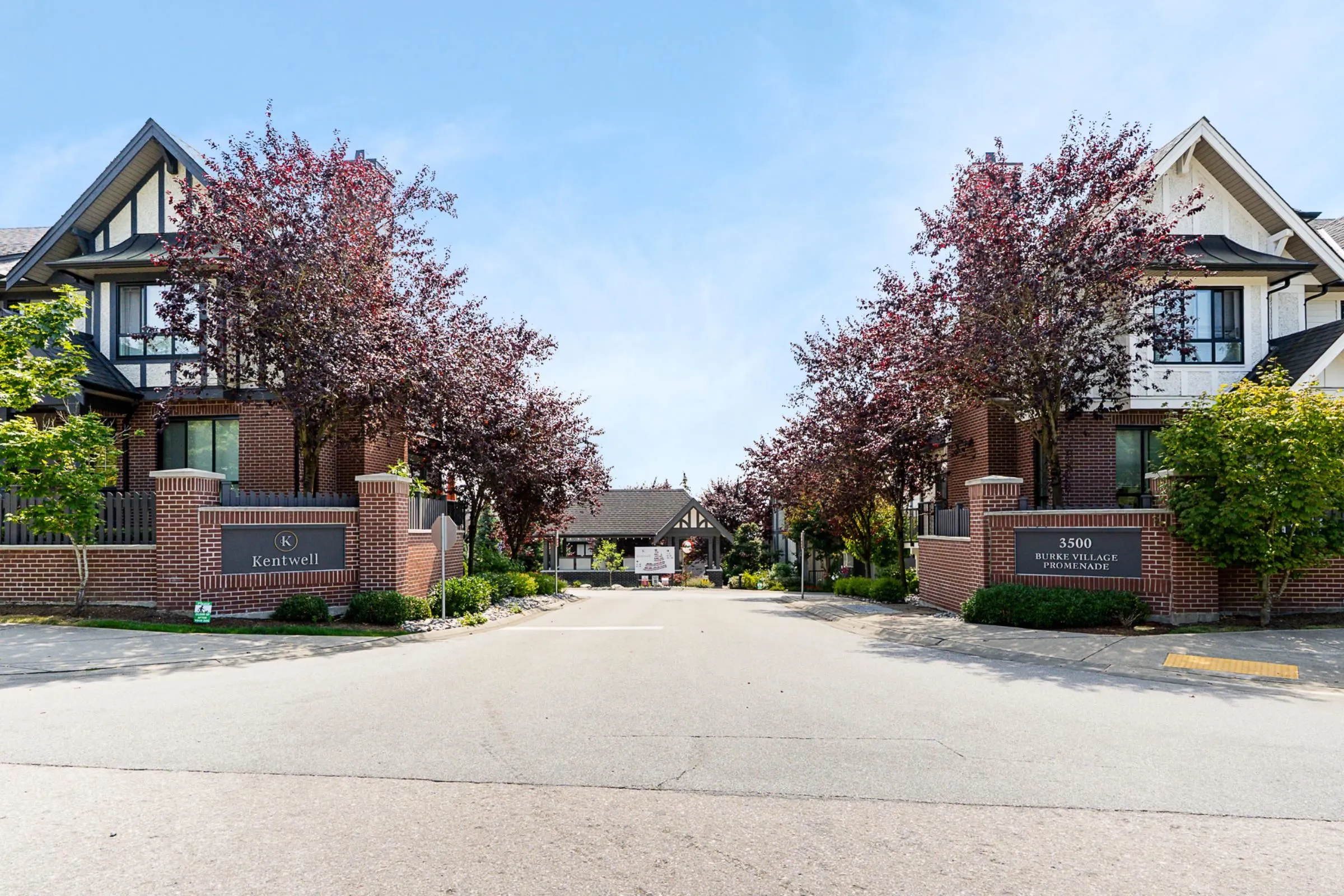 1 3500 Burke Village Promenade