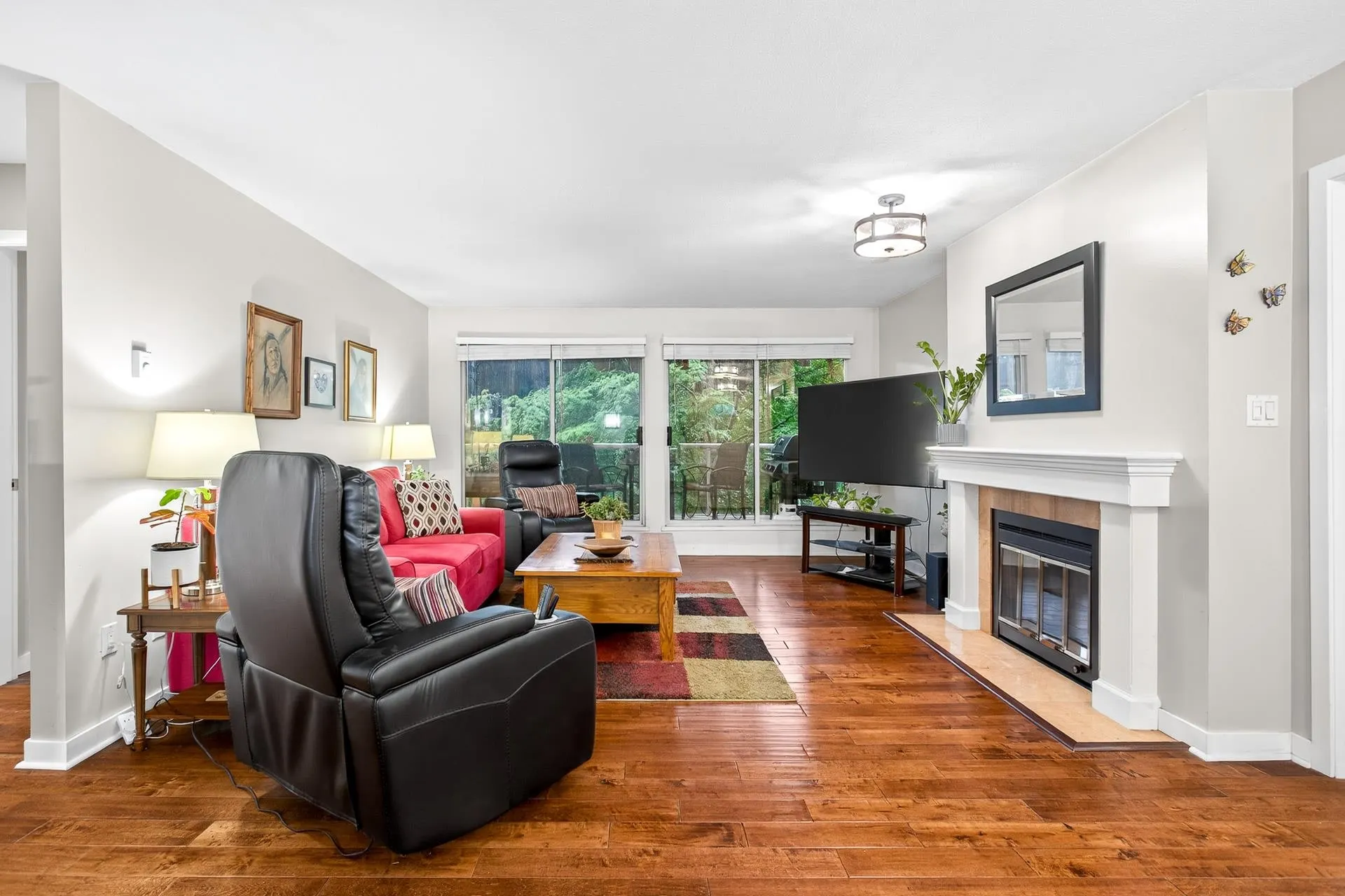 305 2733 Atlin Place