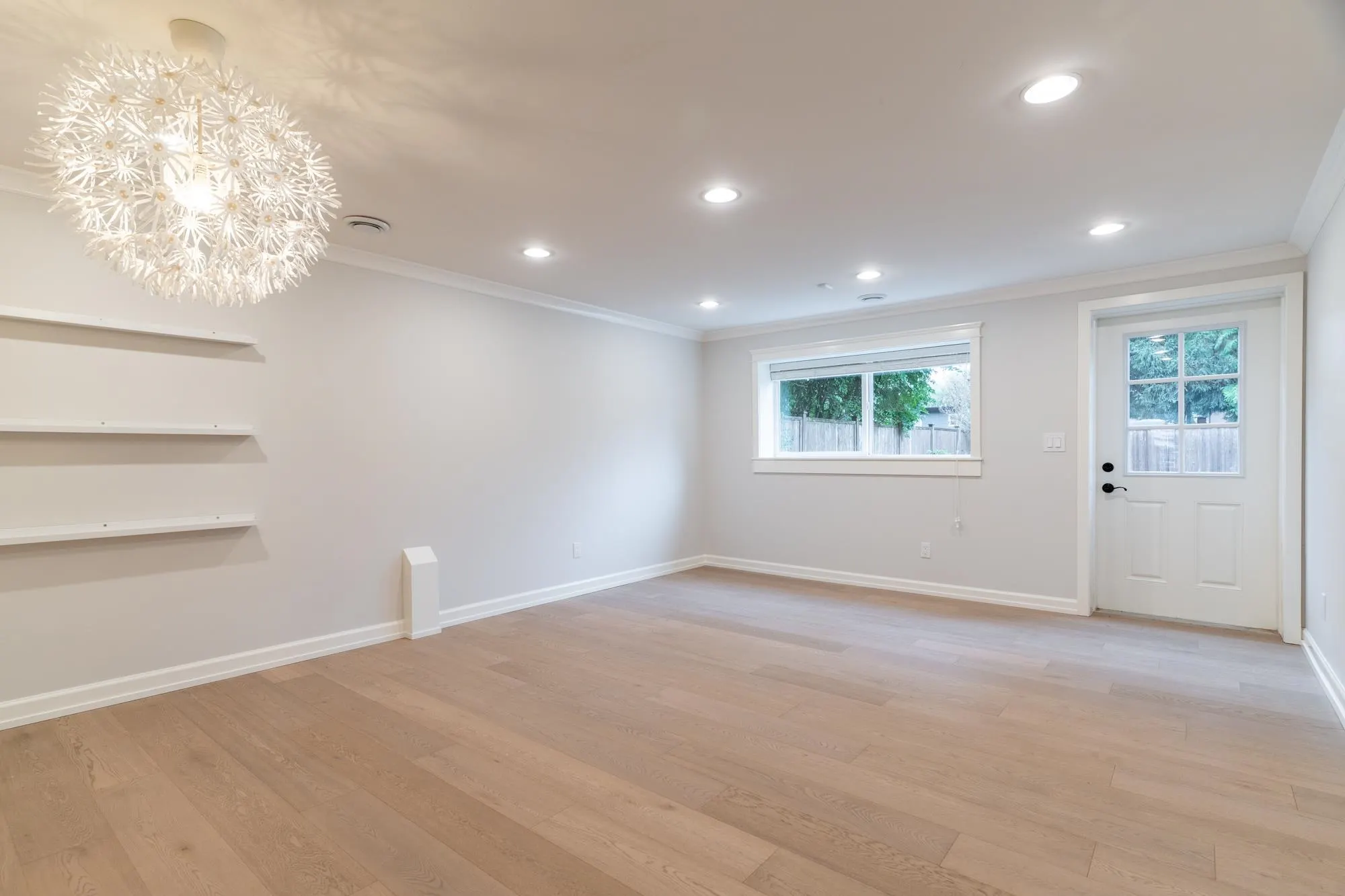 3653 St. Thomas Street