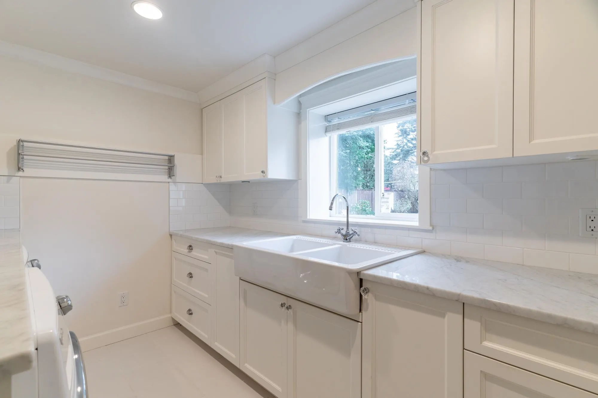 3653 St. Thomas Street