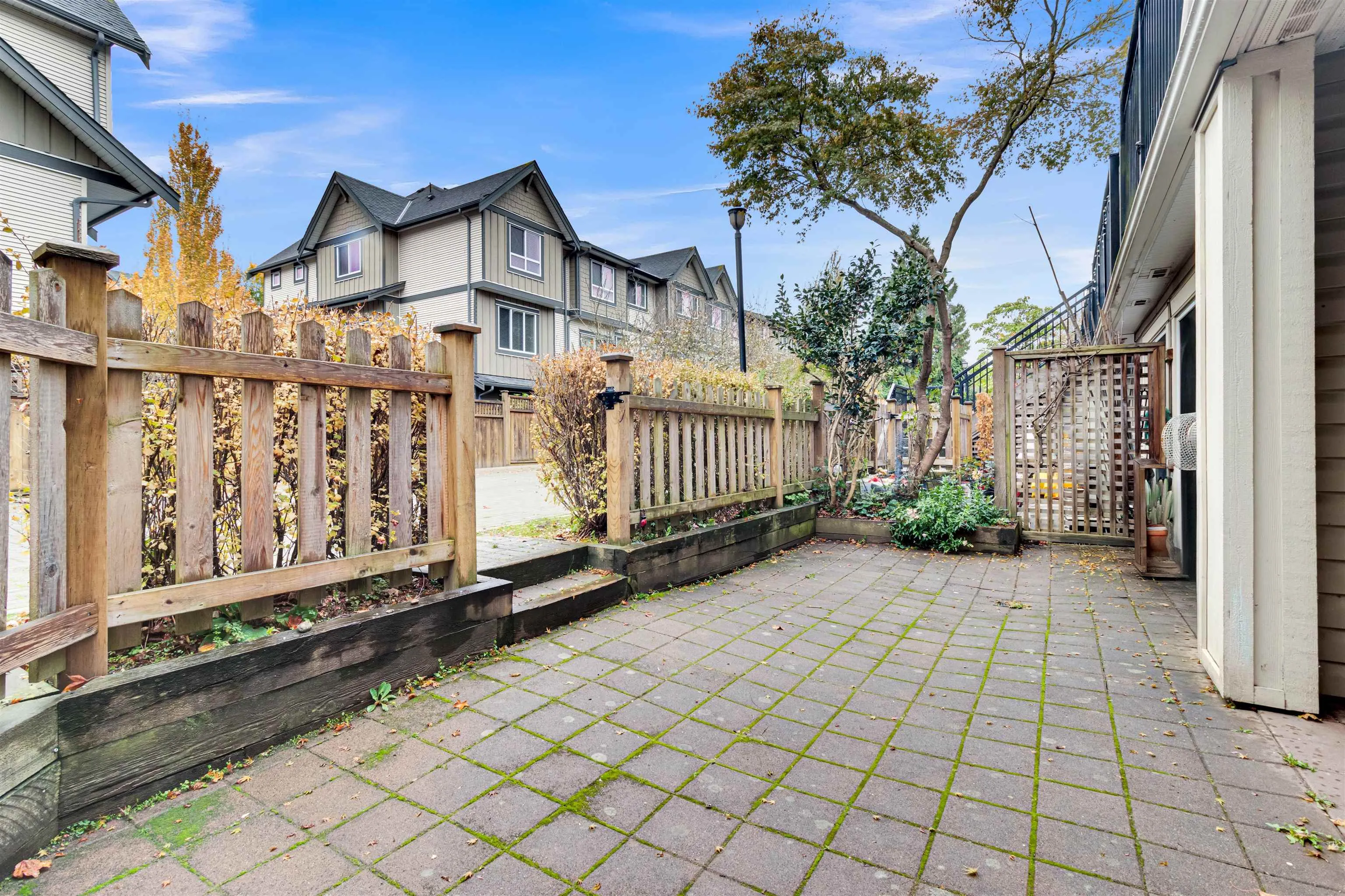 58 9339 Alberta Road