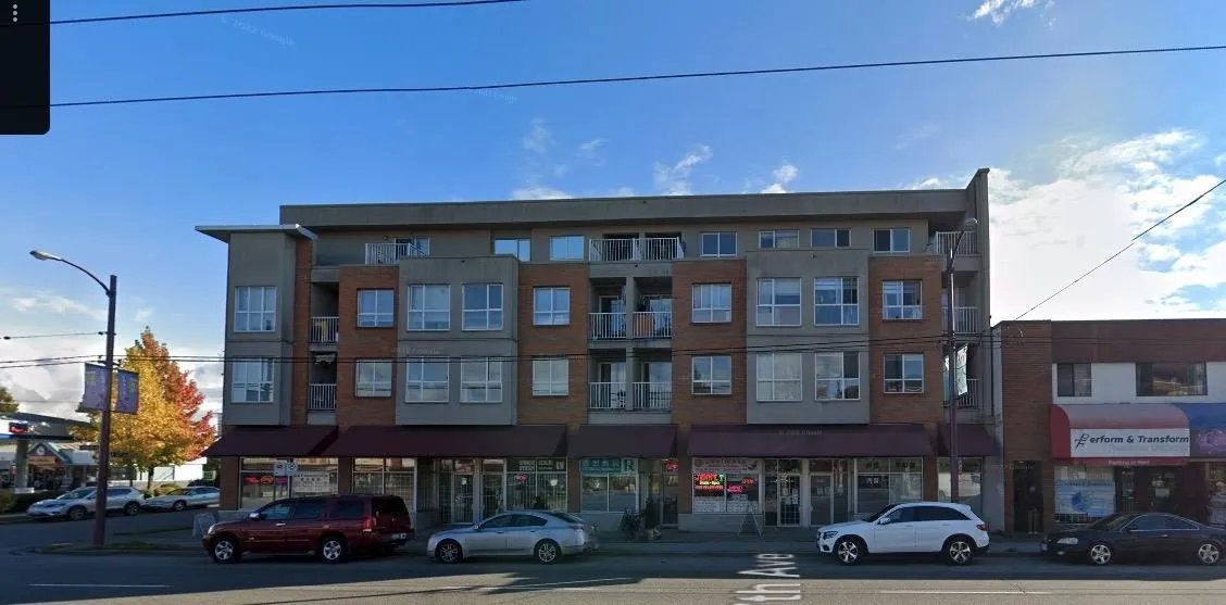 305 2028 E 37th Avenue