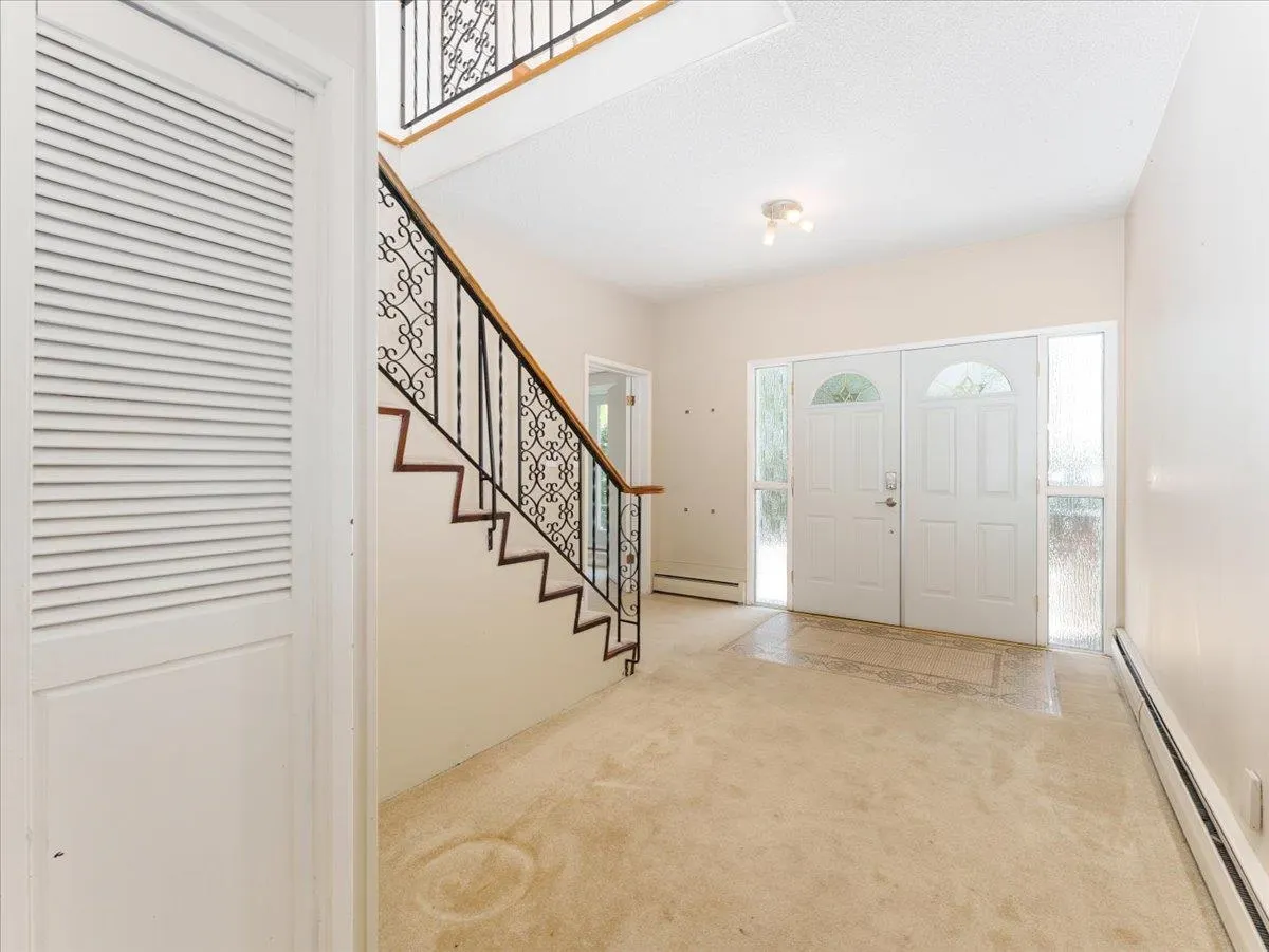 1228 Adderley Street