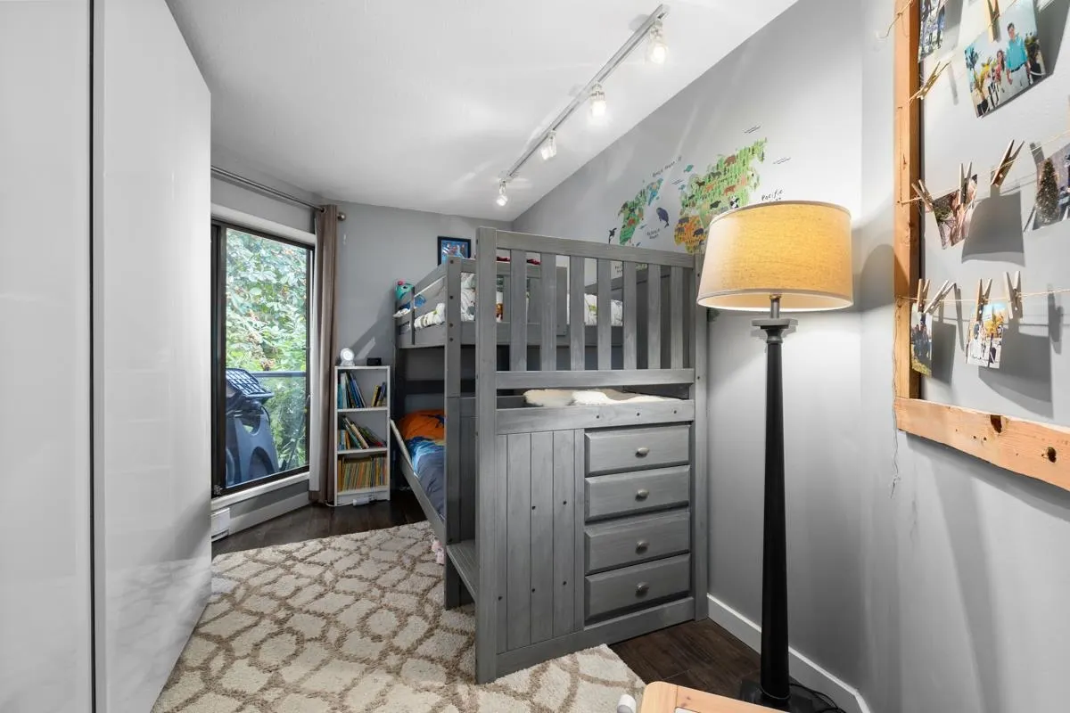 311 2222 Prince Edward Street