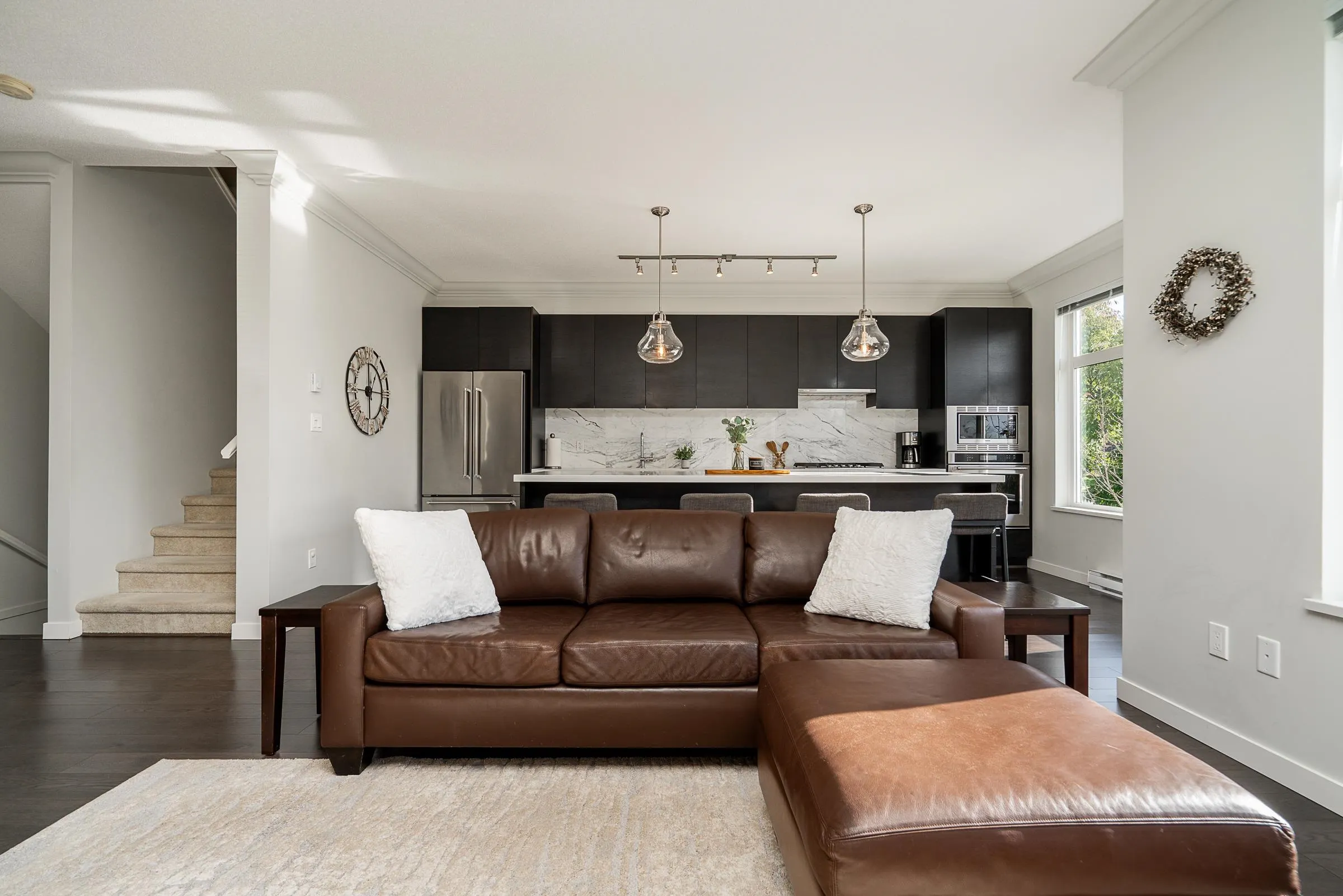 86 1430 Dayton Street