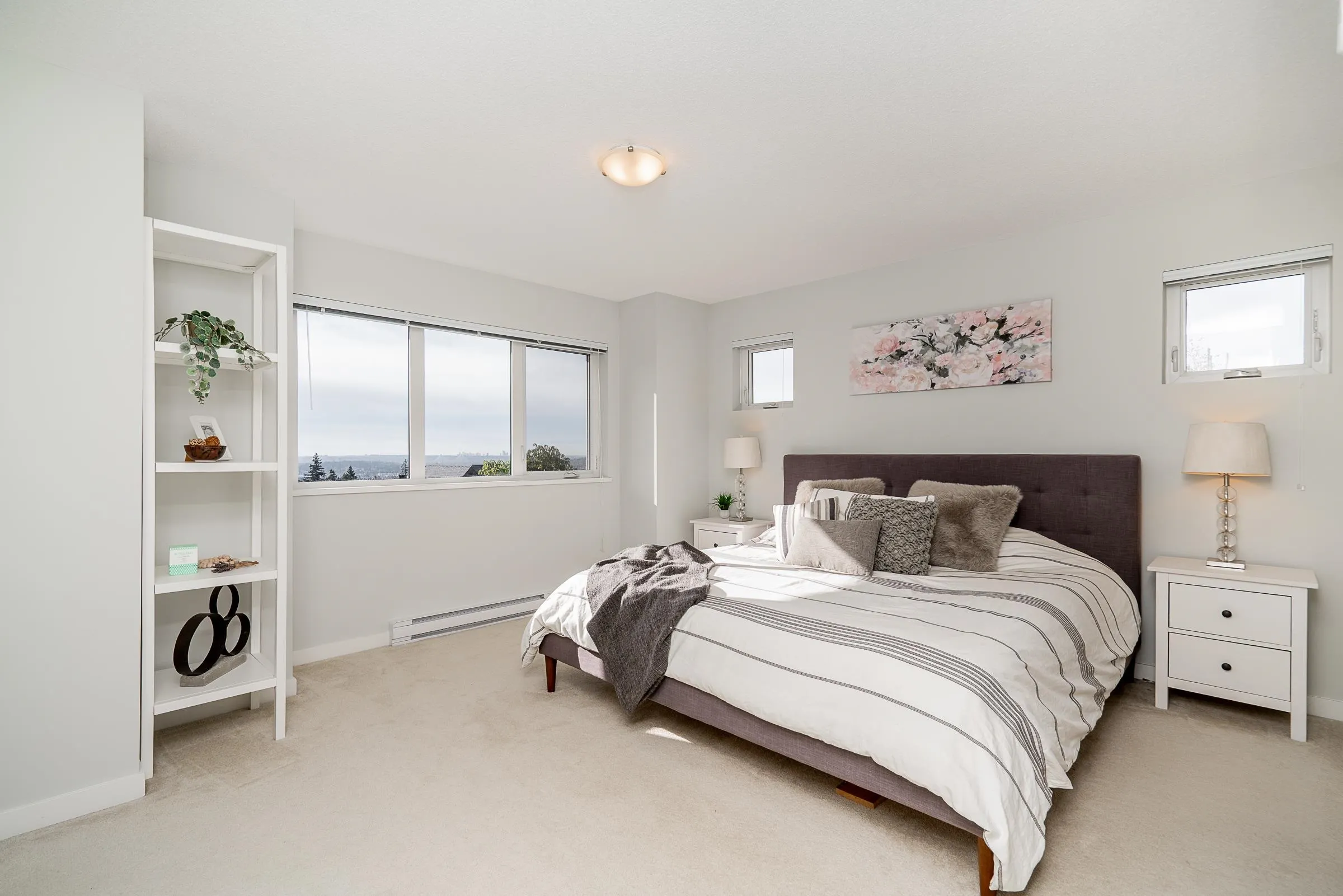 86 1430 Dayton Street