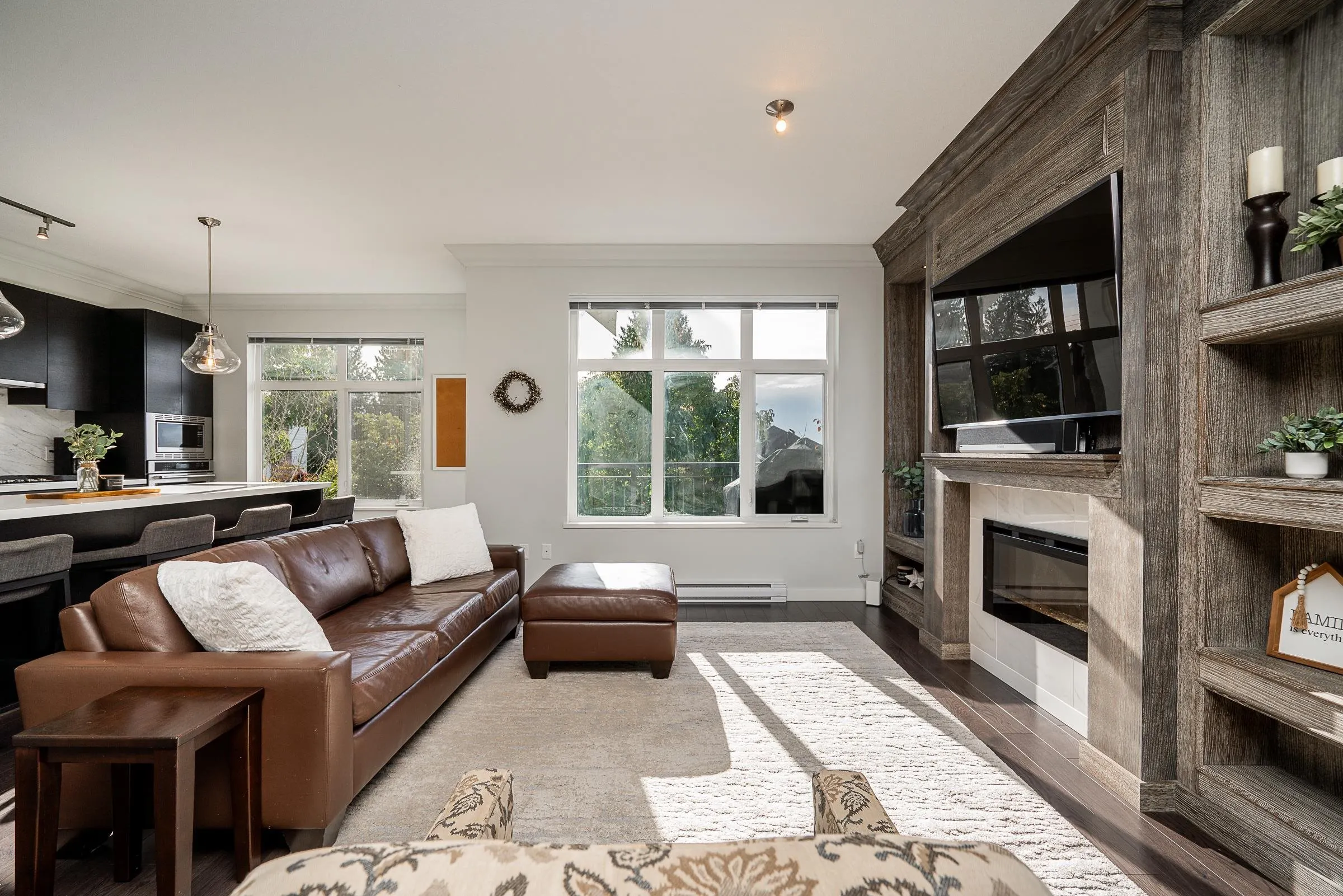 86 1430 Dayton Street