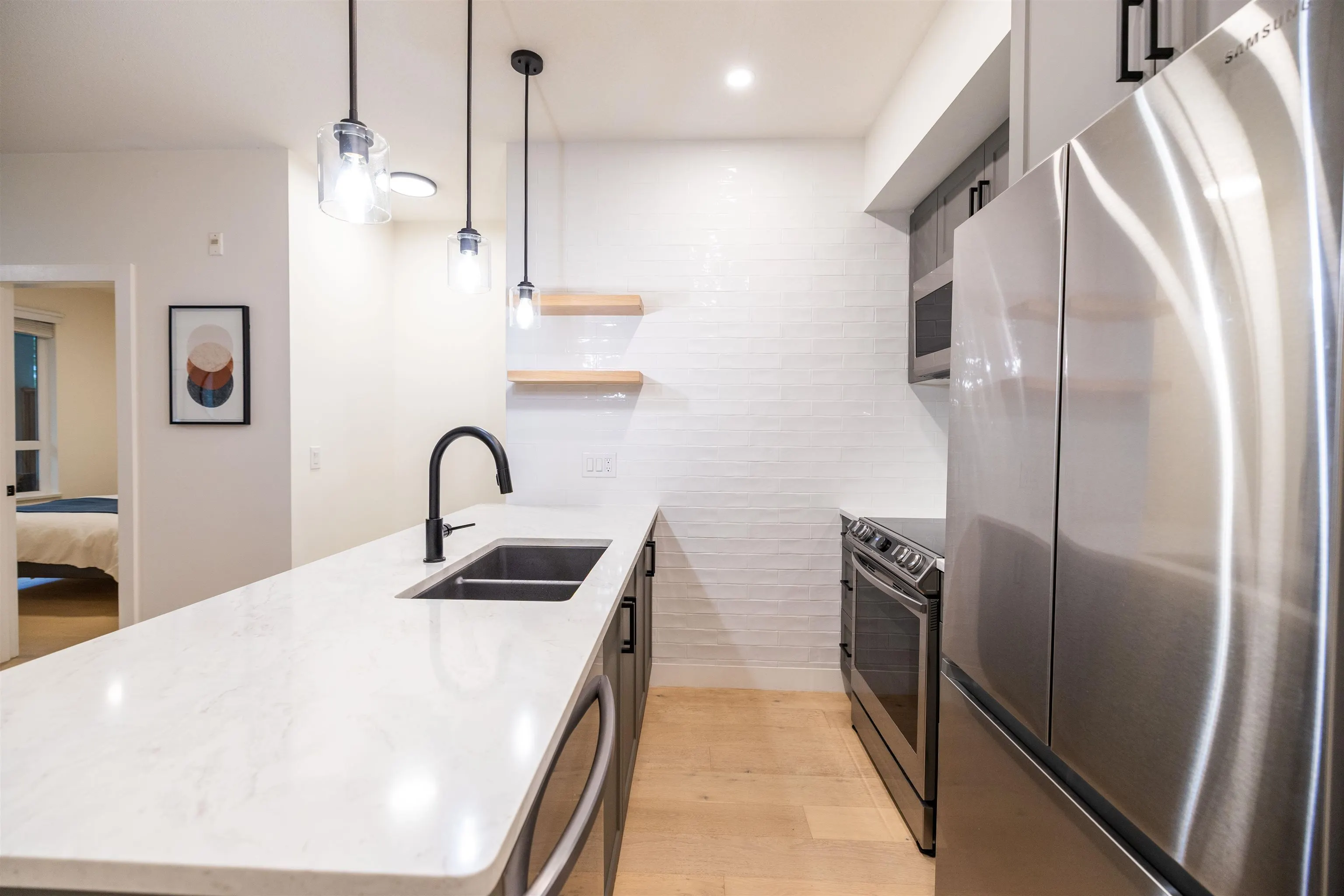 110 12040 222 Street