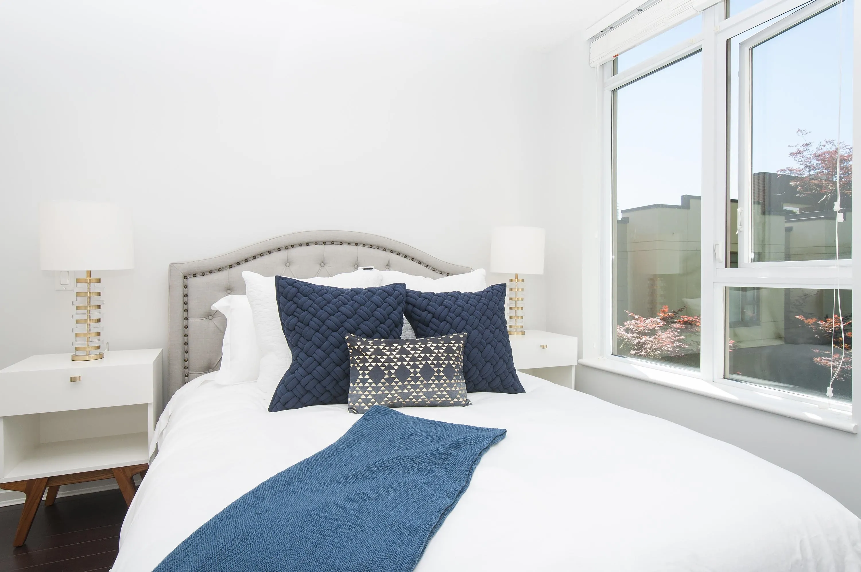 307 1001 Homer Street