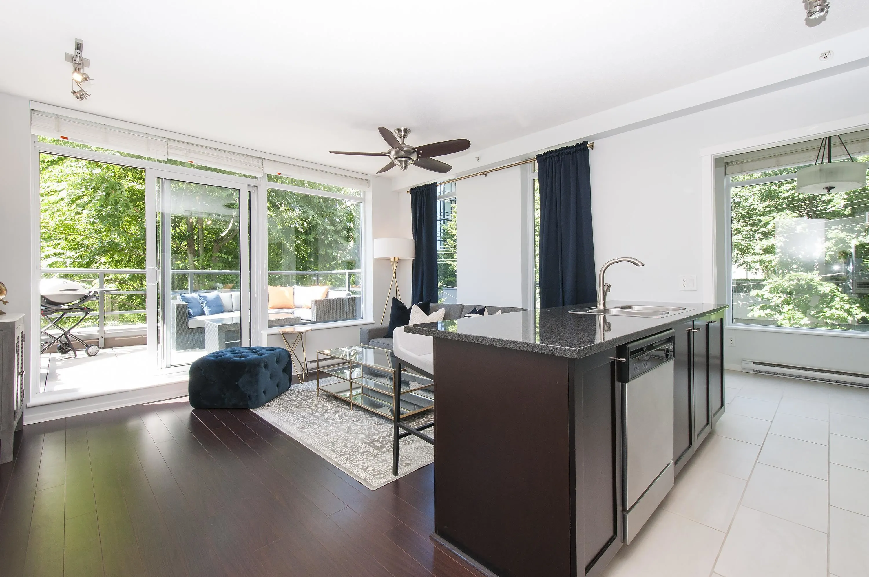 307 1001 Homer Street