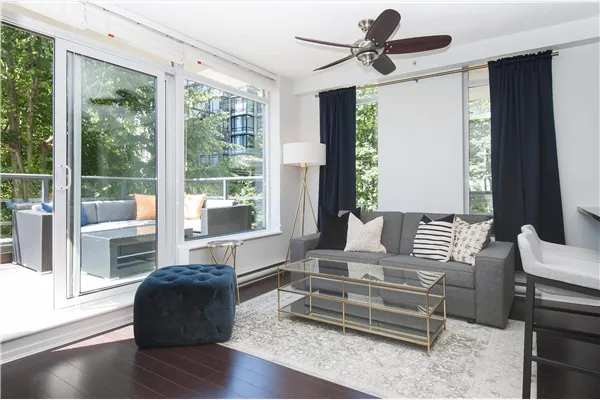 307 1001 Homer Street