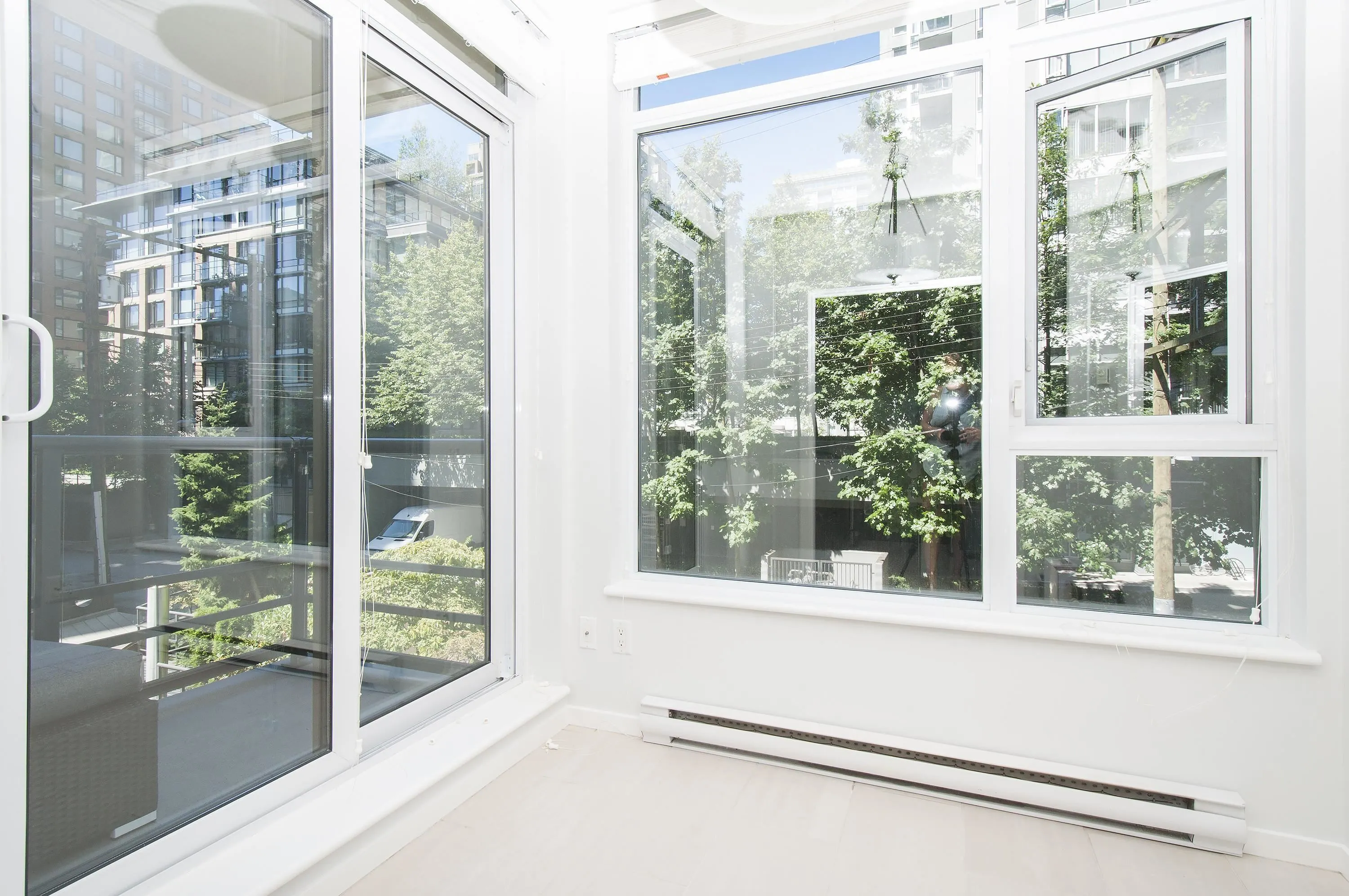 307 1001 Homer Street