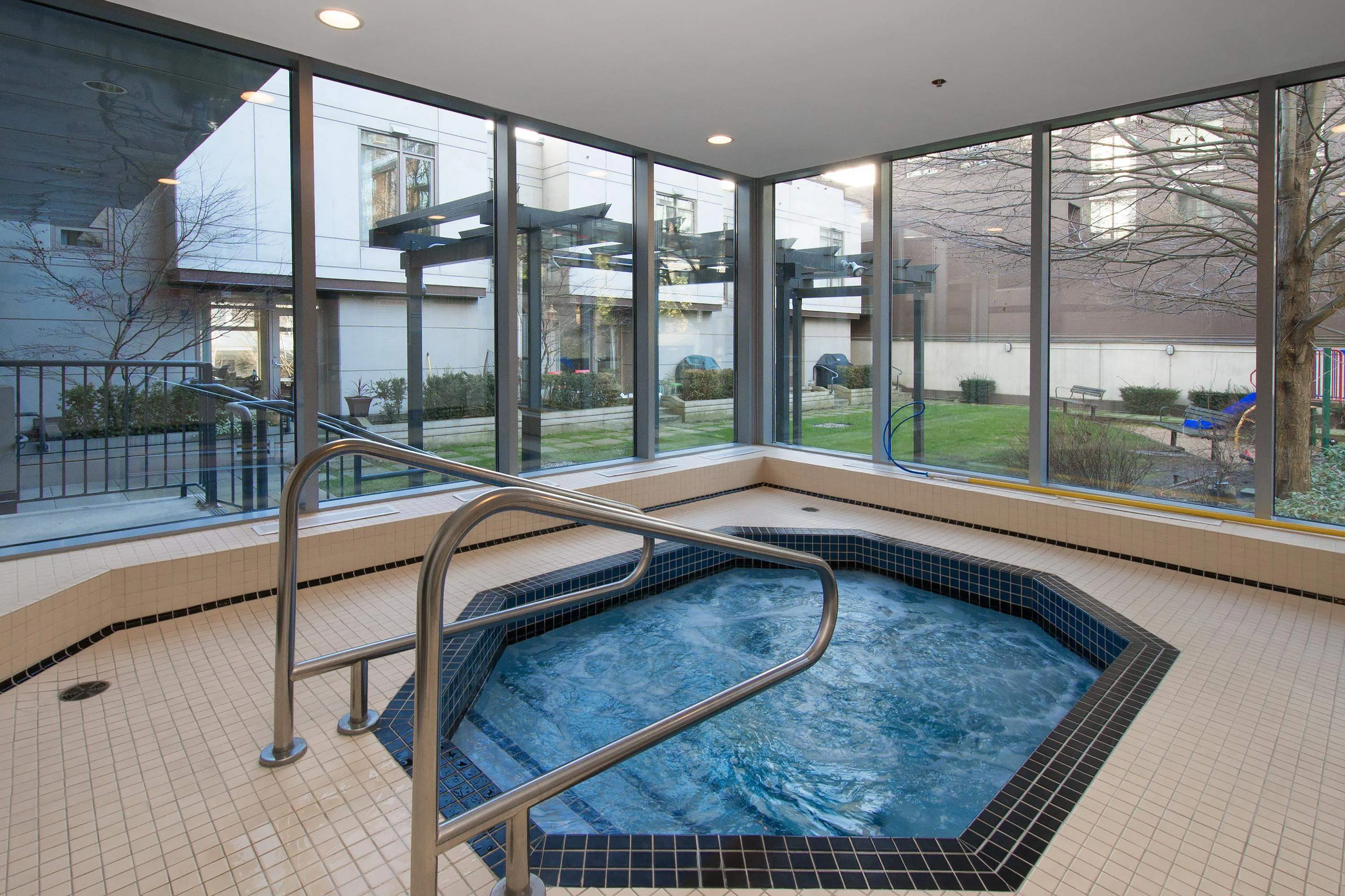 307 1001 Homer Street