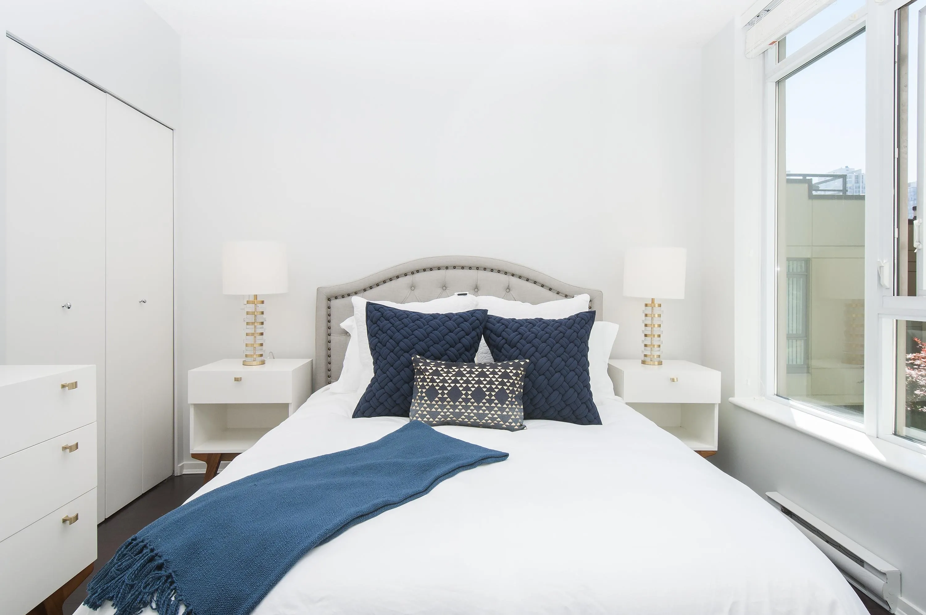 307 1001 Homer Street