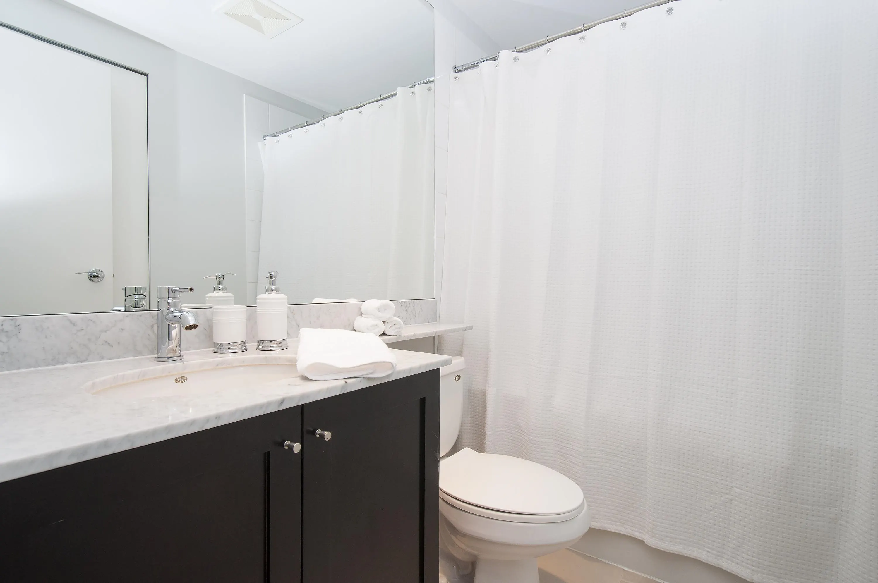 307 1001 Homer Street