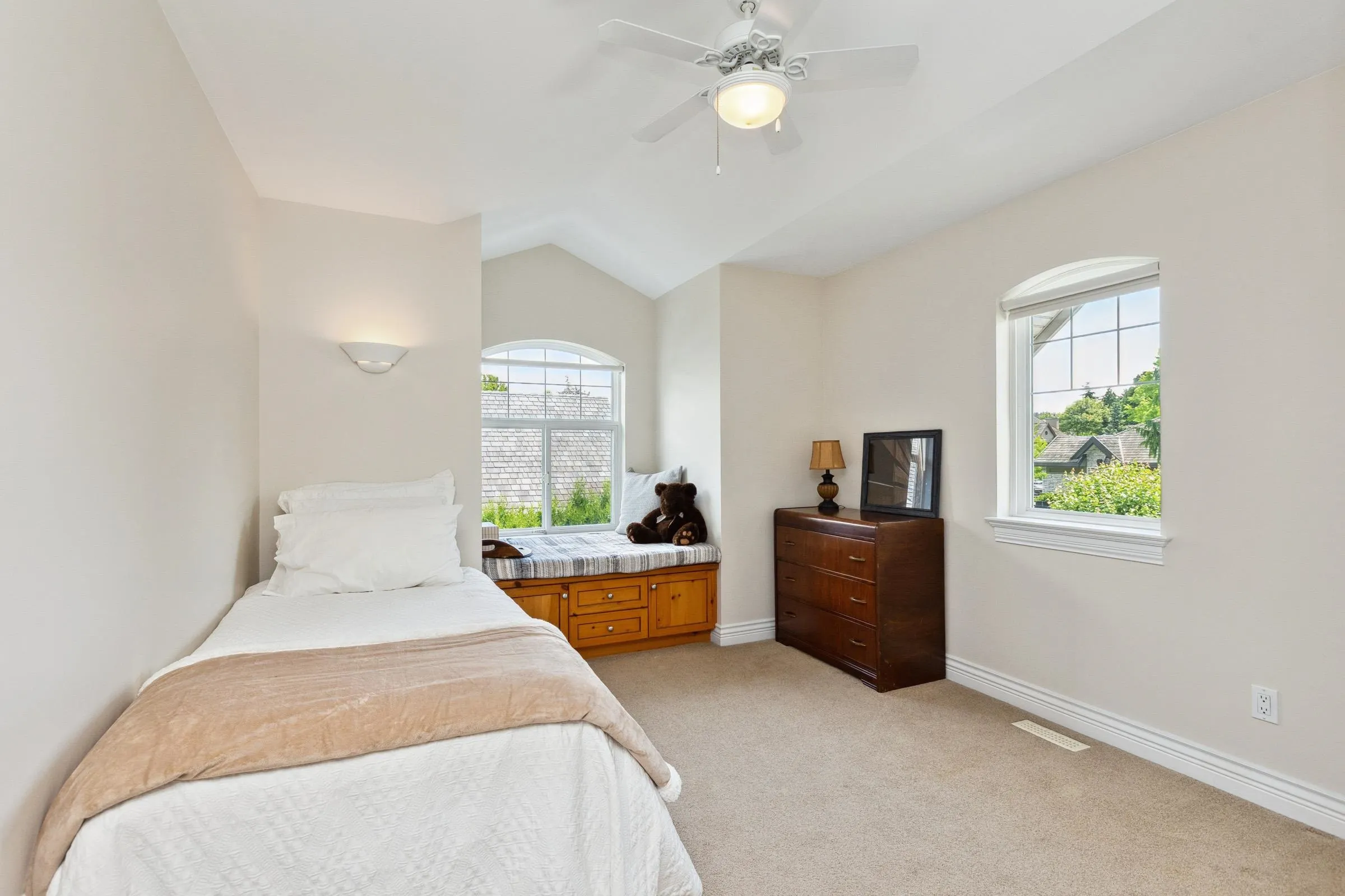 16221 Morgan Creek Crescent