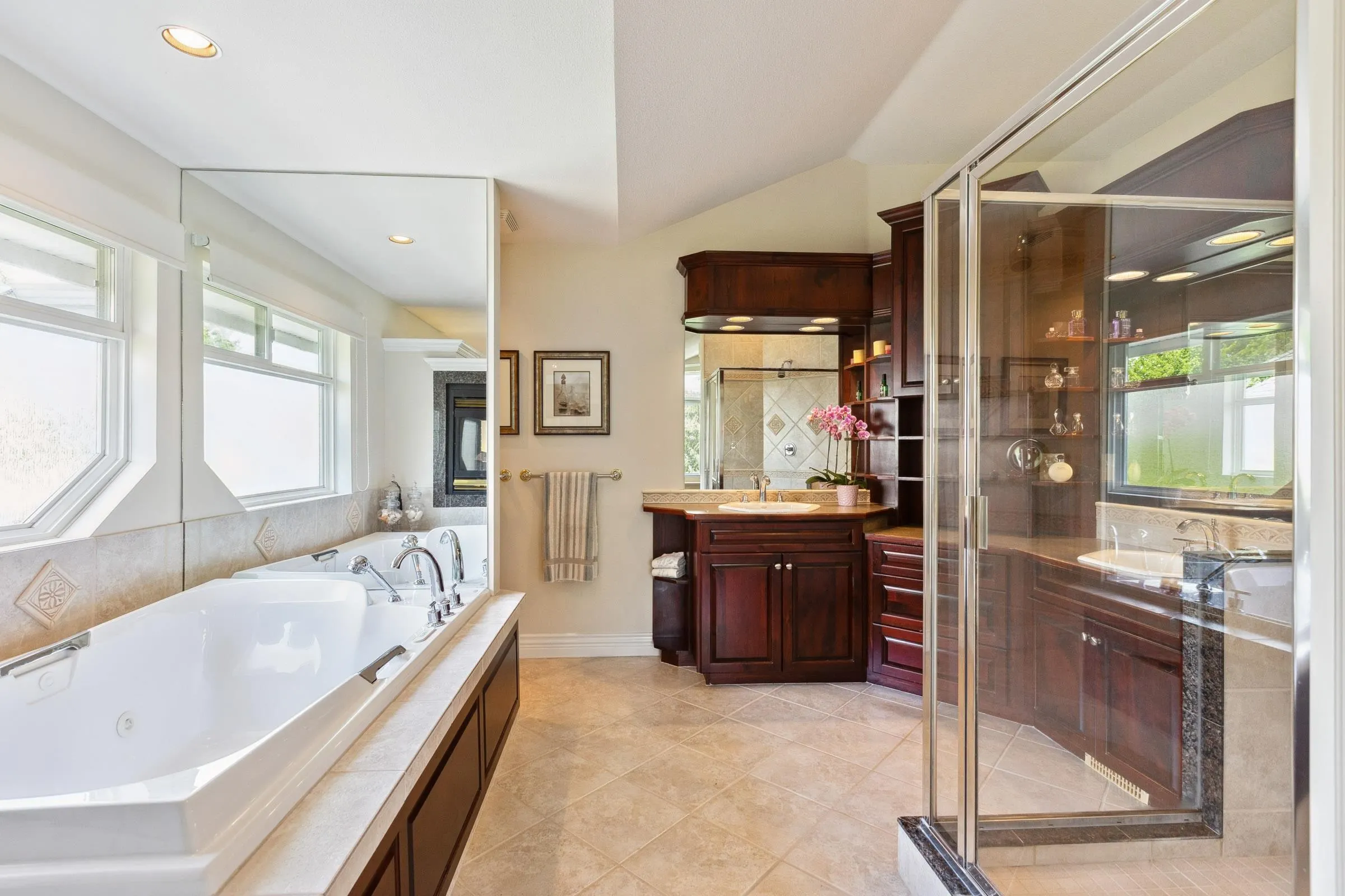 16221 Morgan Creek Crescent