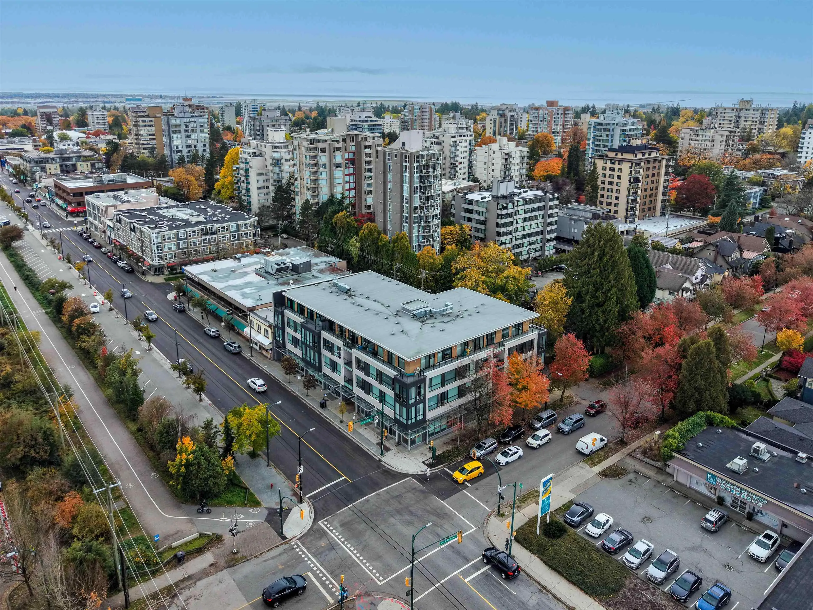 402 5325 West Boulevard