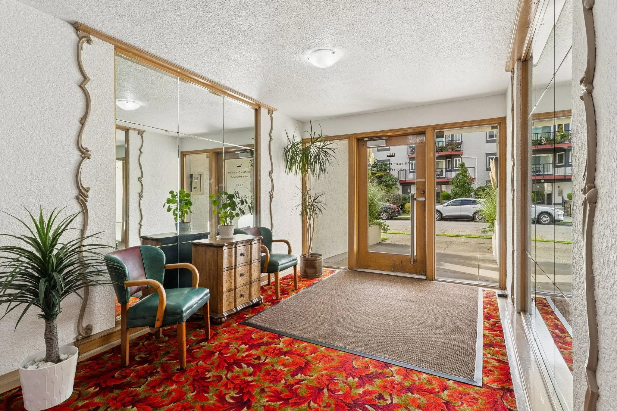 103 2776 Pine Street