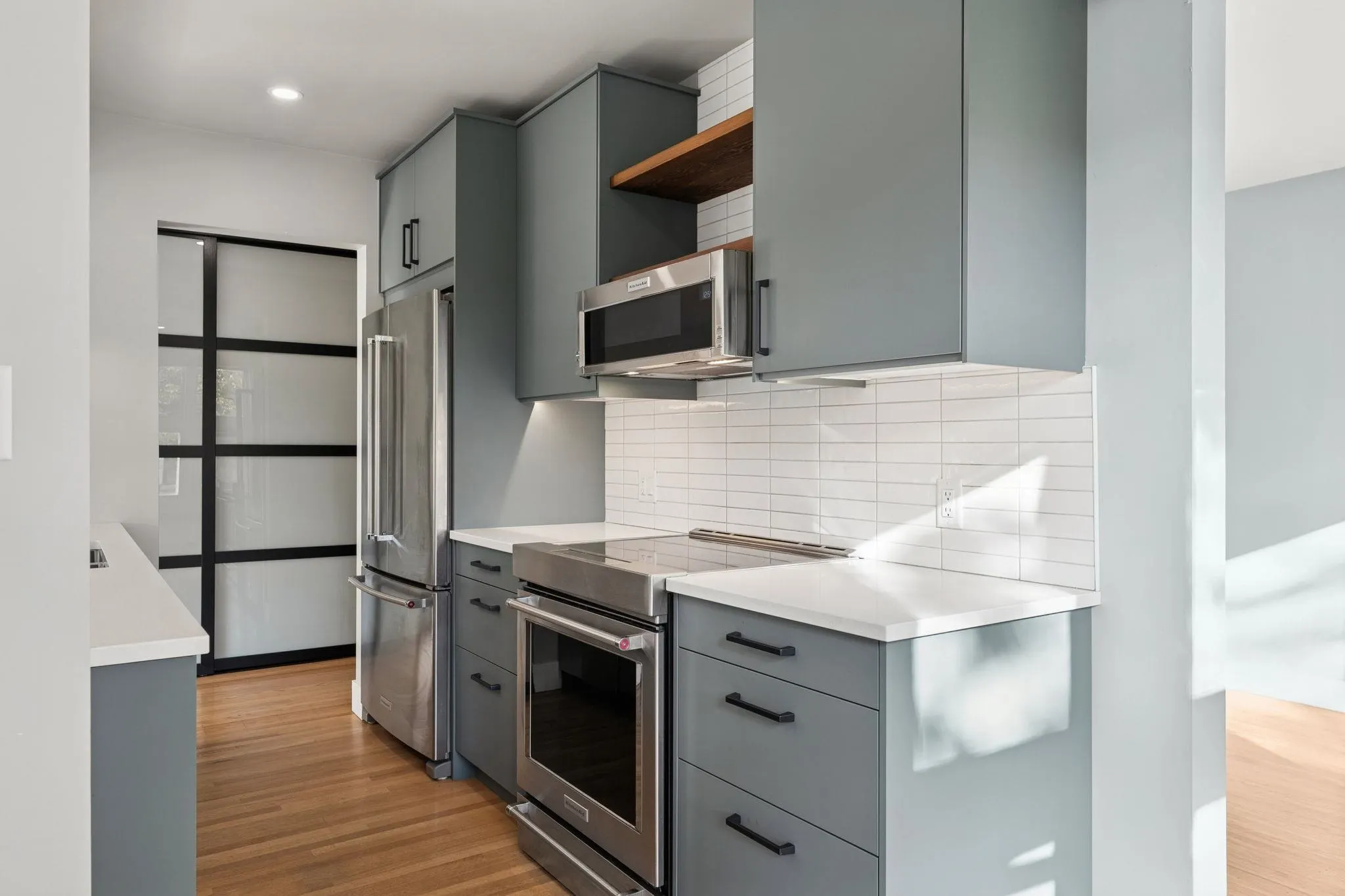 103 2776 Pine Street