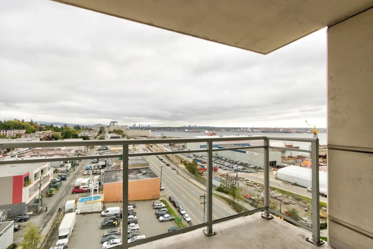 1202 188 E Esplanade