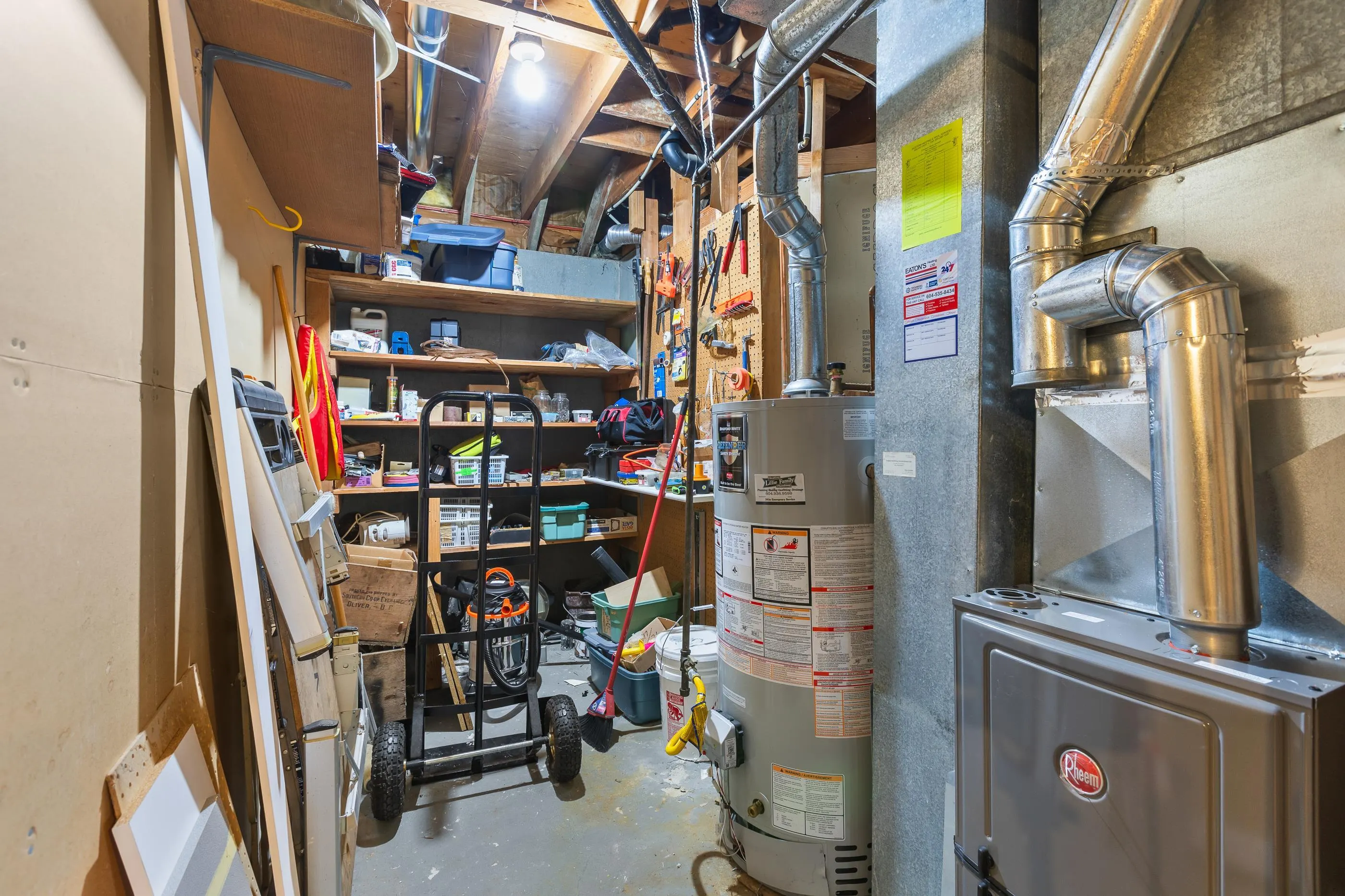 1507 Elinor Crescent