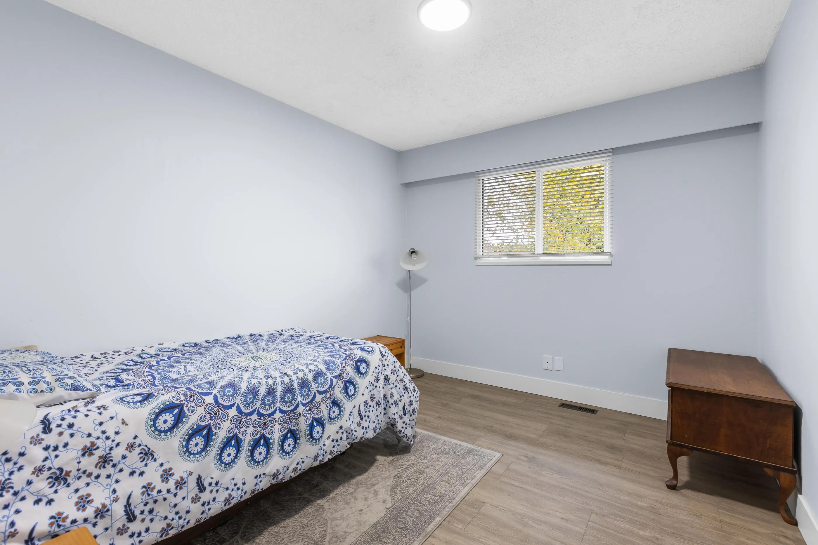 1507 Elinor Crescent