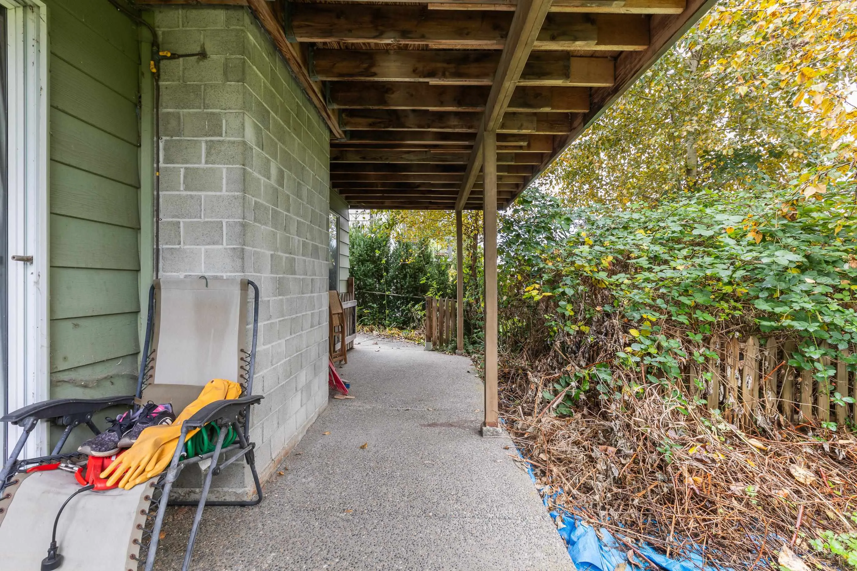 1507 Elinor Crescent