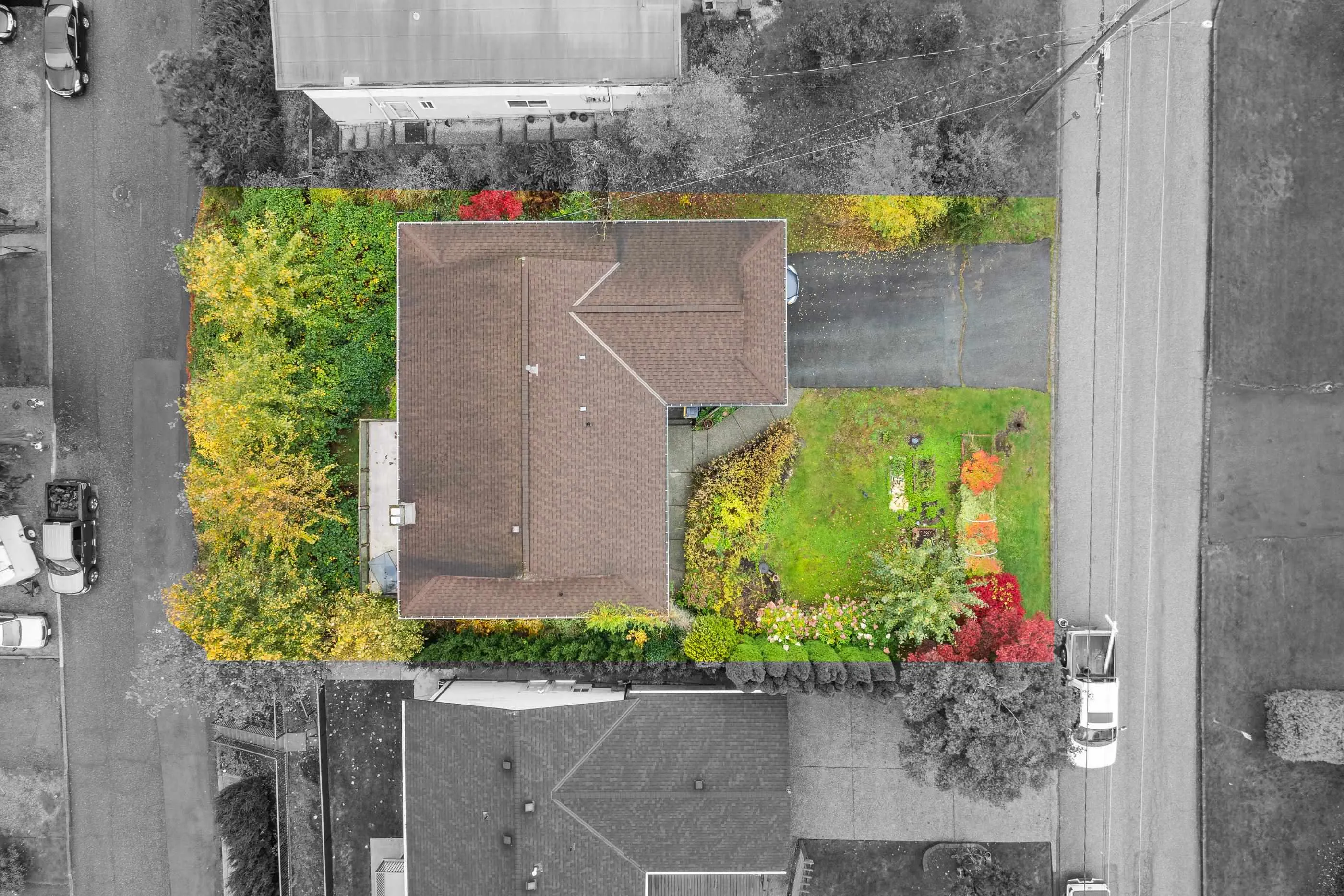 1507 Elinor Crescent