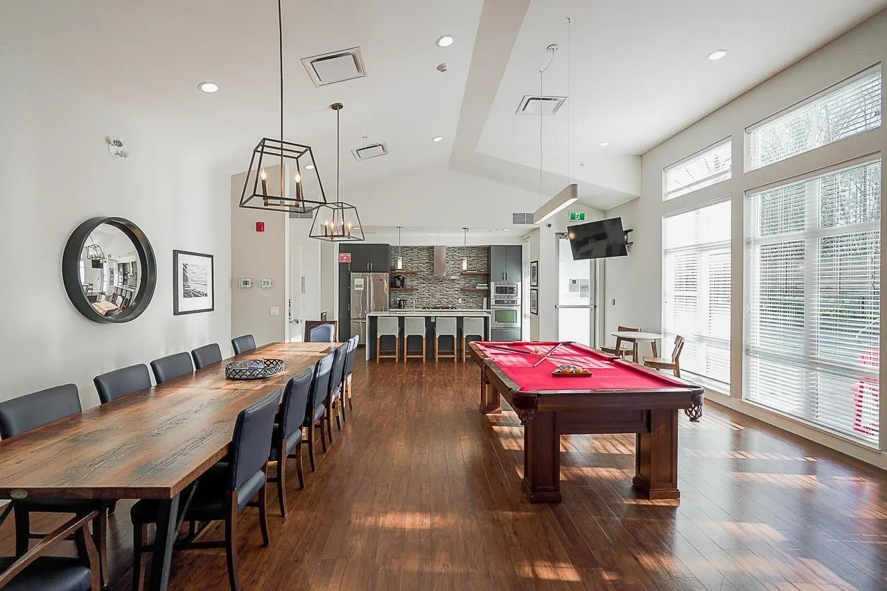 9 15775 Mountain View Drive