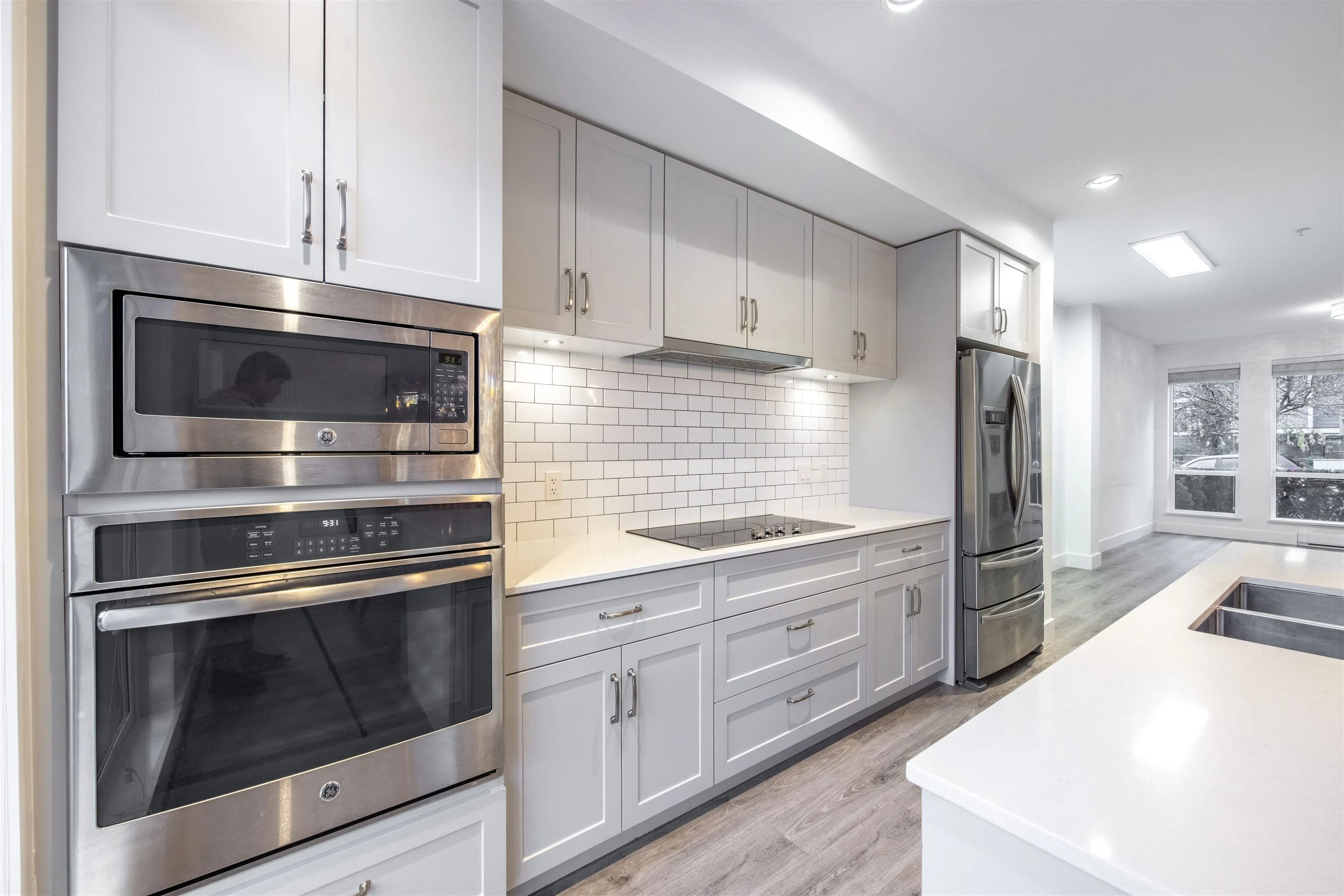 9 15775 Mountain View Drive