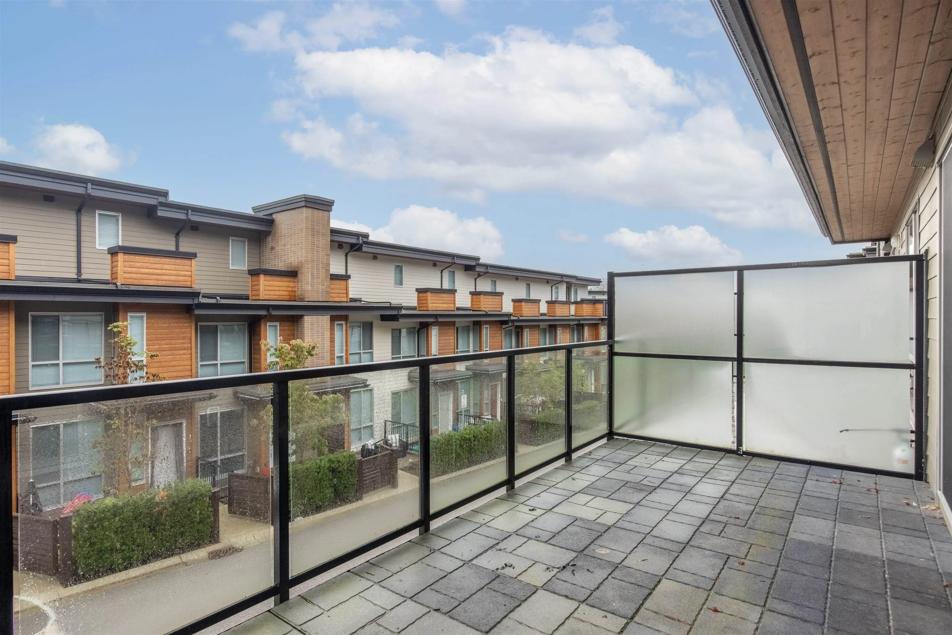 9 15775 Mountain View Drive