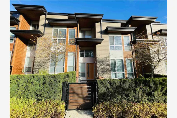 9 15775 Mountain View Drive