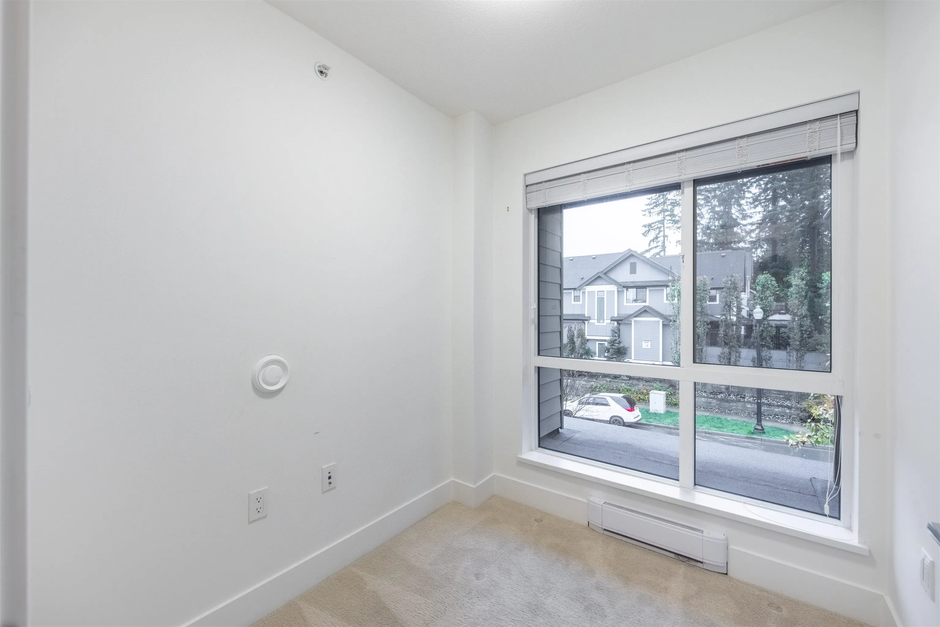 9 15775 Mountain View Drive