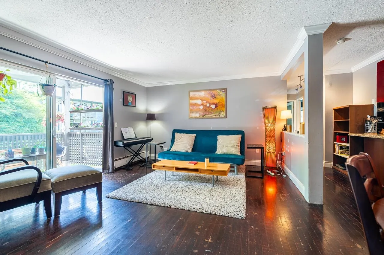 229 202 Westhill Place