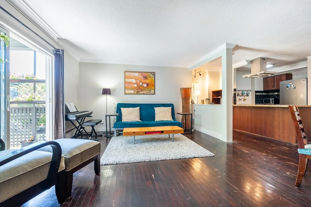 229 202 Westhill Place