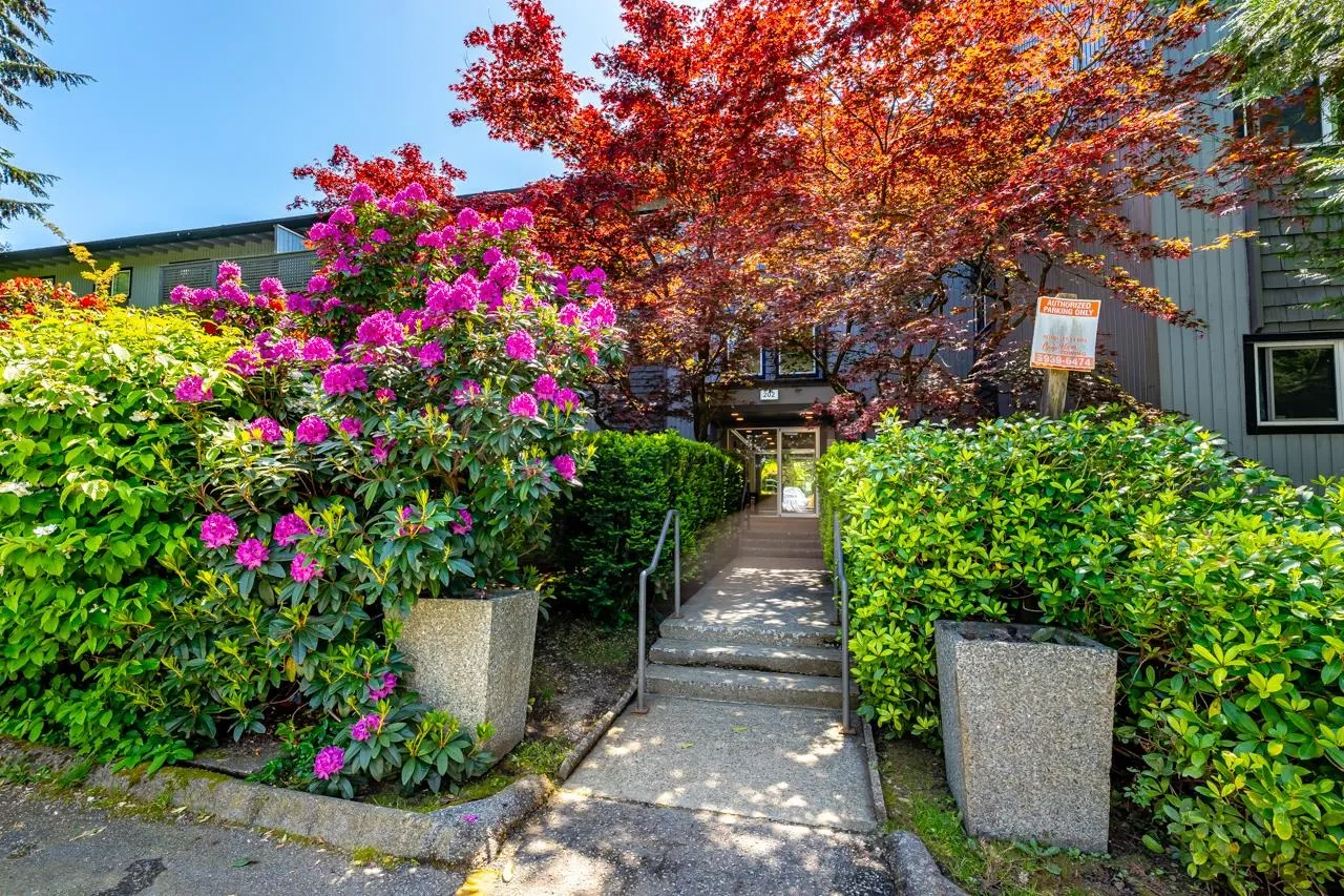 229 202 Westhill Place