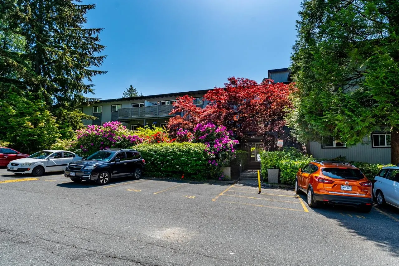 229 202 Westhill Place