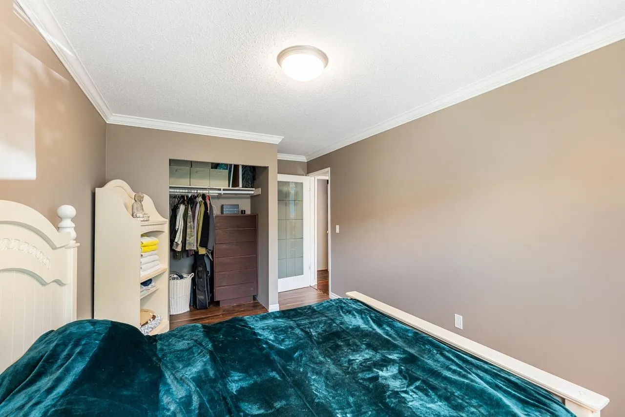 229 202 Westhill Place