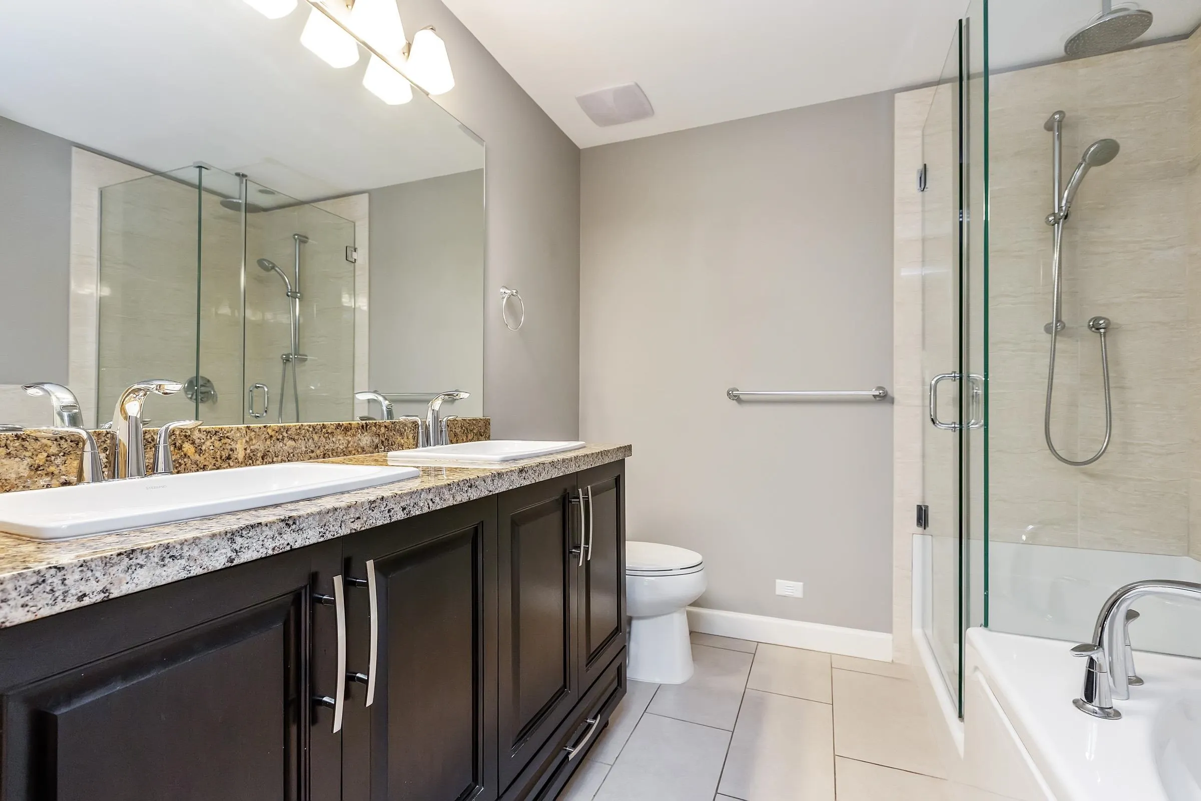 429 8288 207a Street